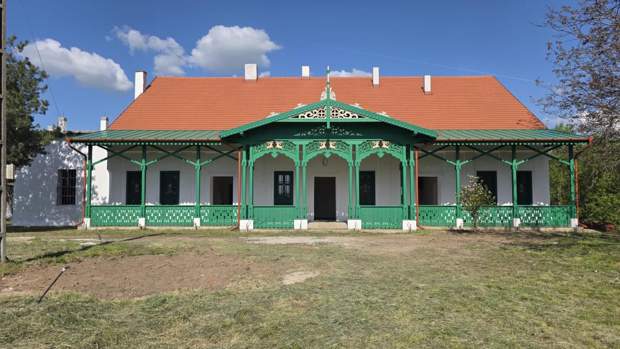 foto: Un conac istoric din Bihor este scos la vânzare, 08.09.2025