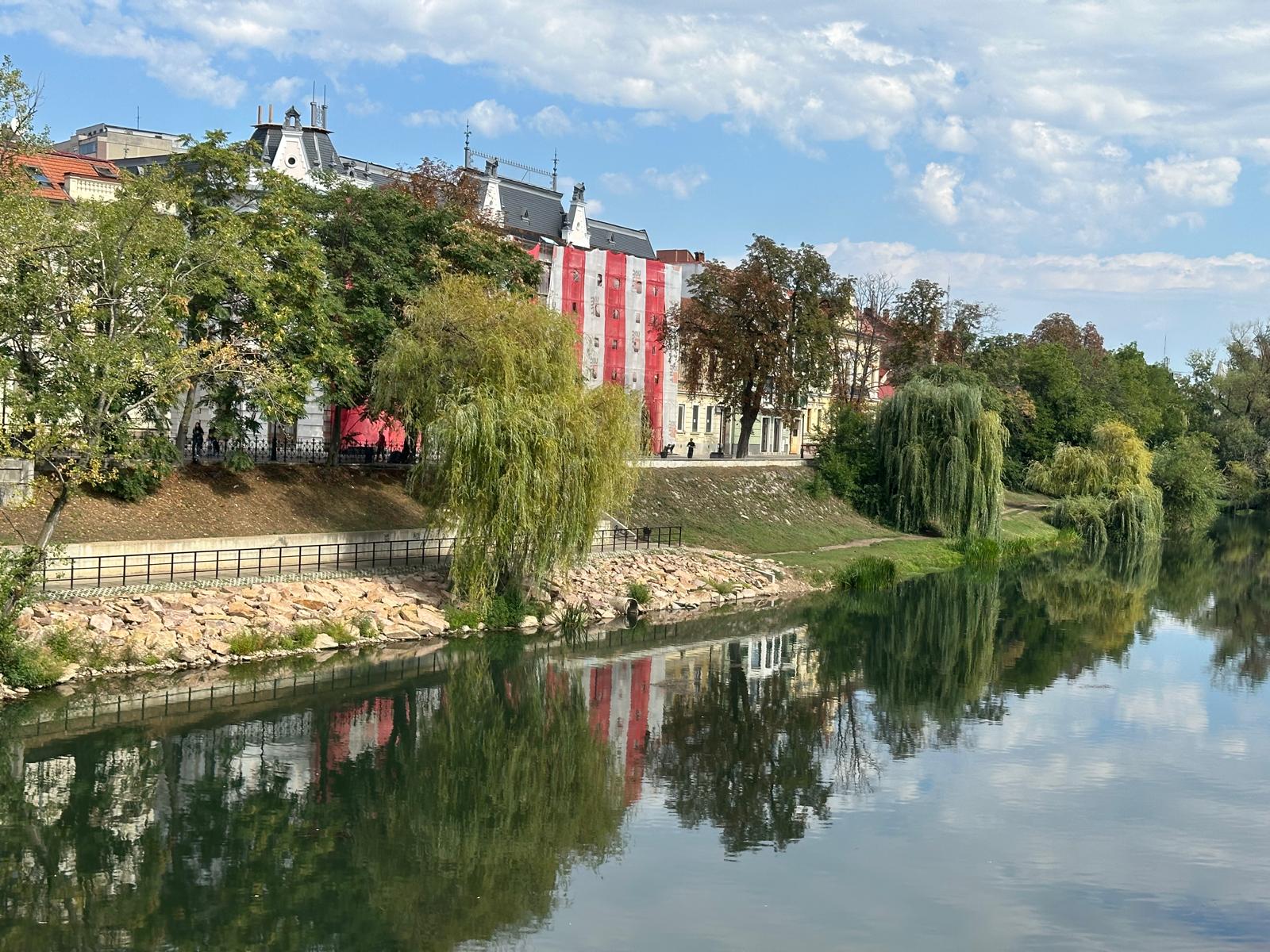 WhatsApp Image 2025-09-11 at 15.08.29