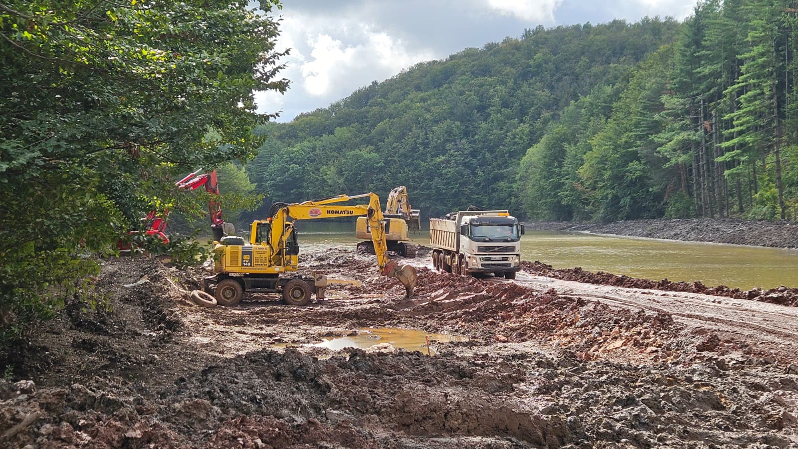 WhatsApp Image 2025-09-17 at 12.11.18