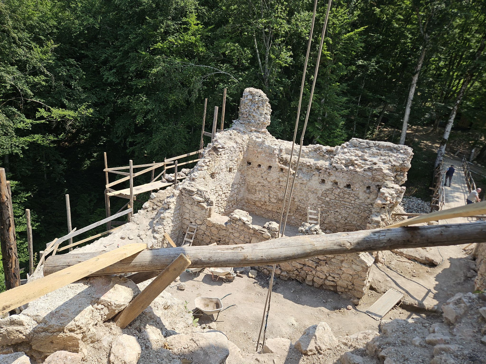 WhatsApp Image 2025-09-05 at 12.32.16 (1)