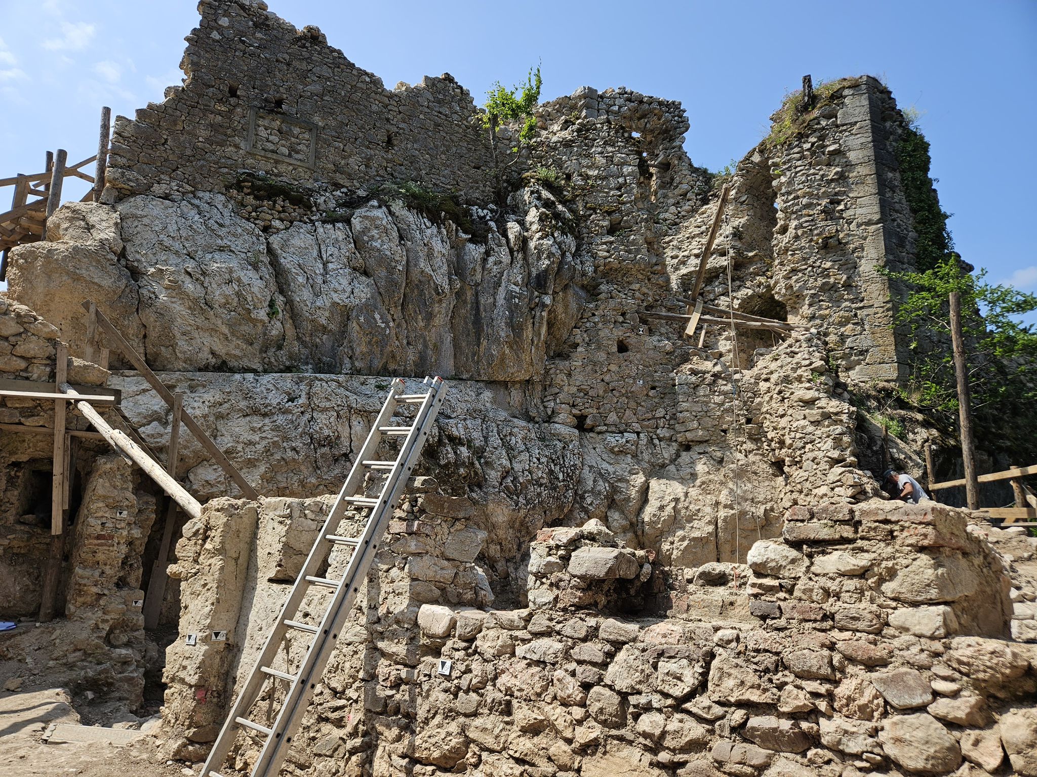 WhatsApp Image 2025-09-05 at 12.32.17 (1)