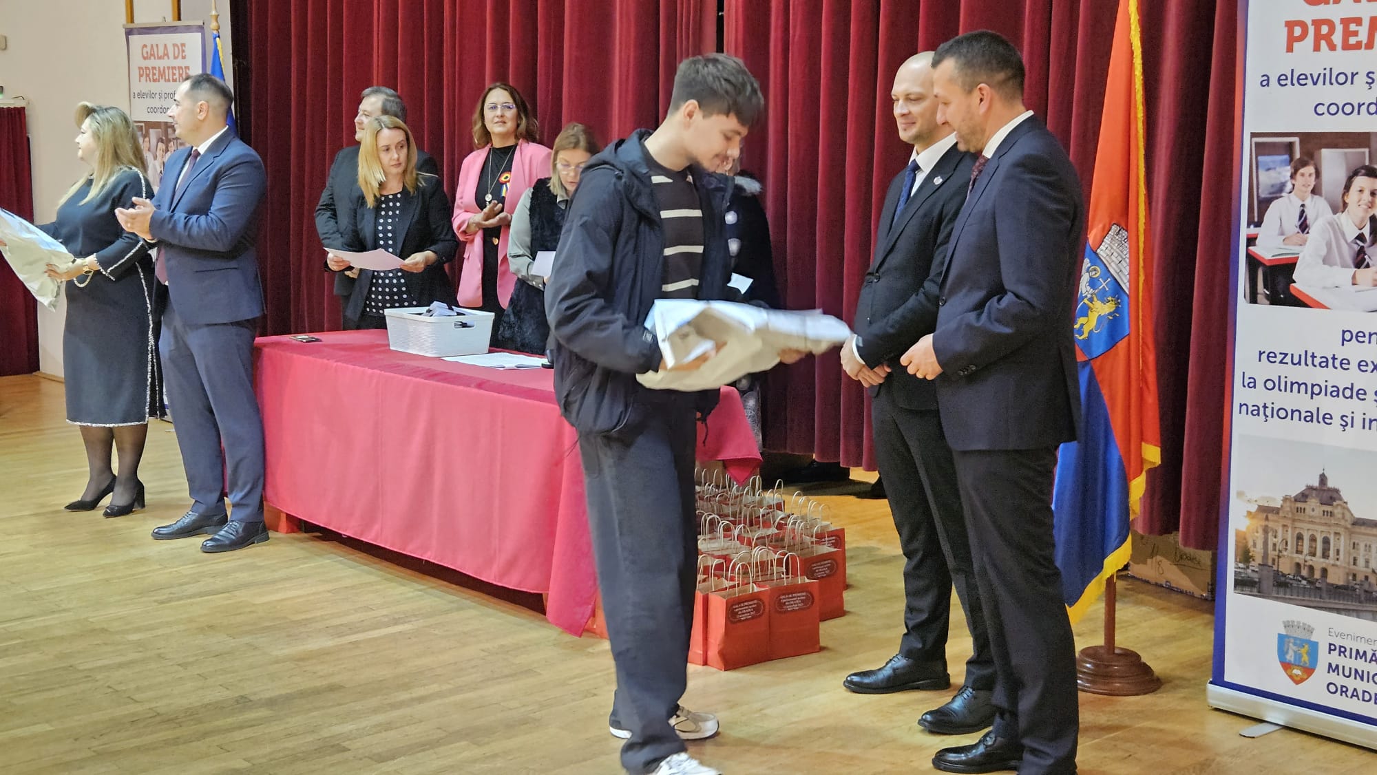 WhatsApp Image 2025-10-12 at 11.05.15 (3)