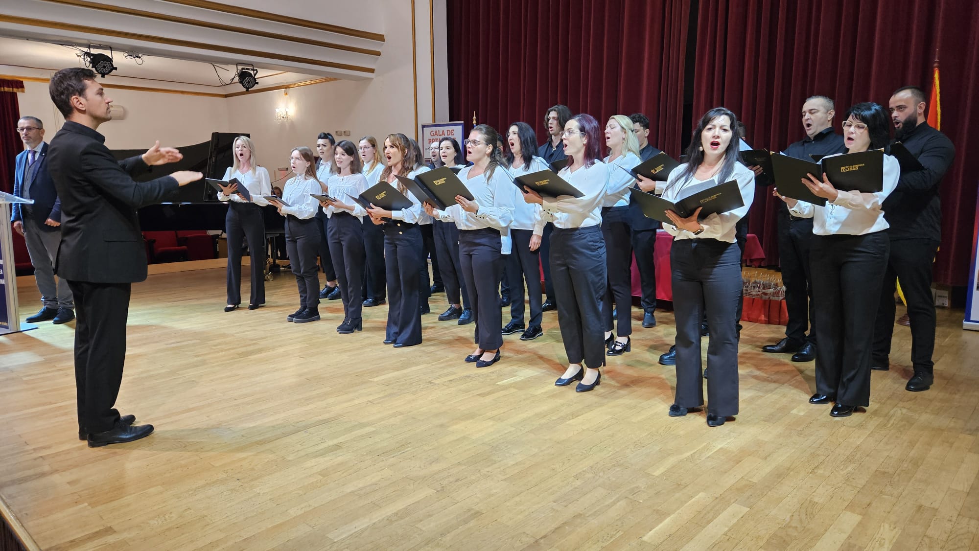 WhatsApp Image 2025-10-12 at 11.05.17 (4)