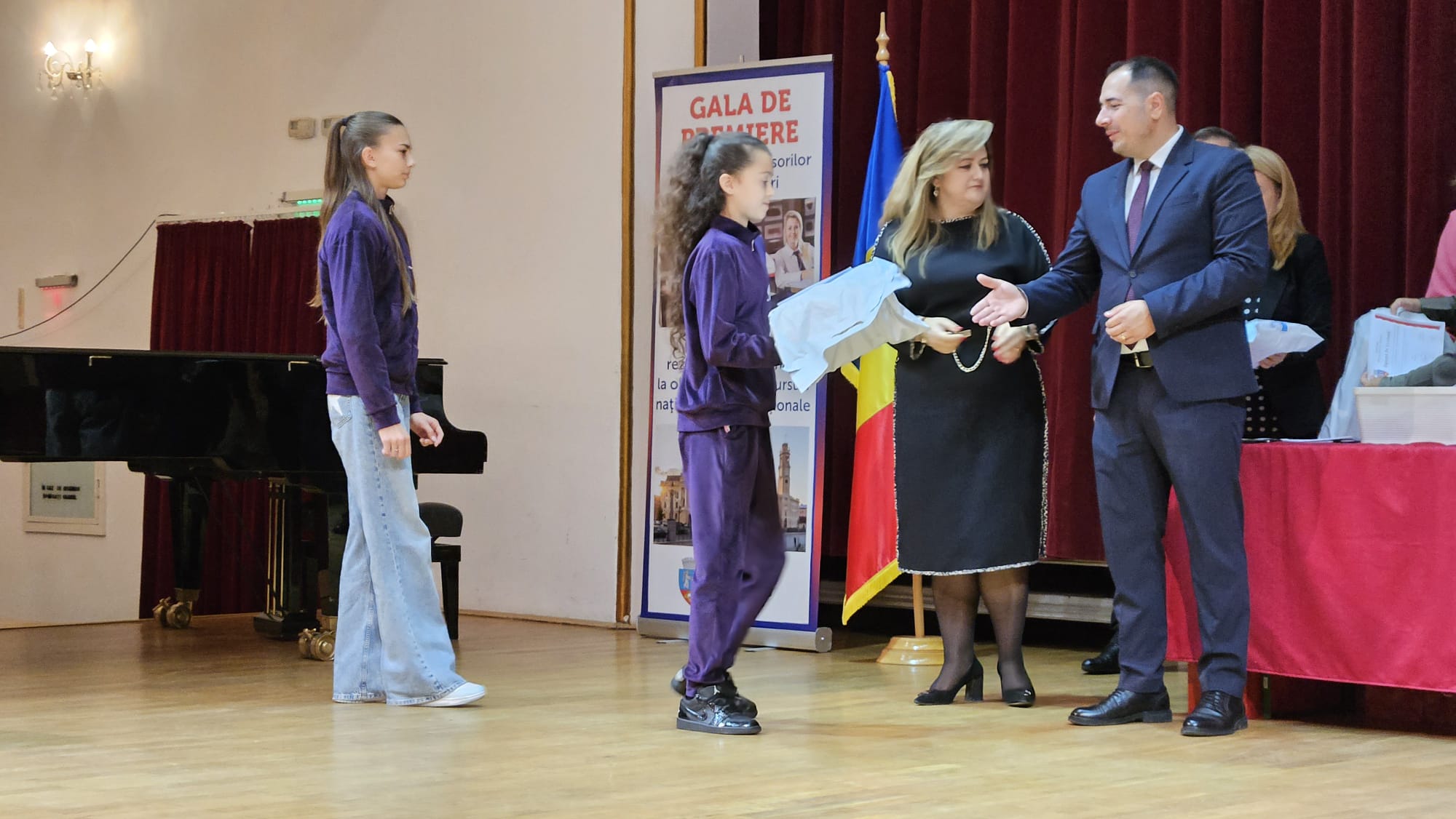 WhatsApp Image 2025-10-12 at 11.05.11 (2)