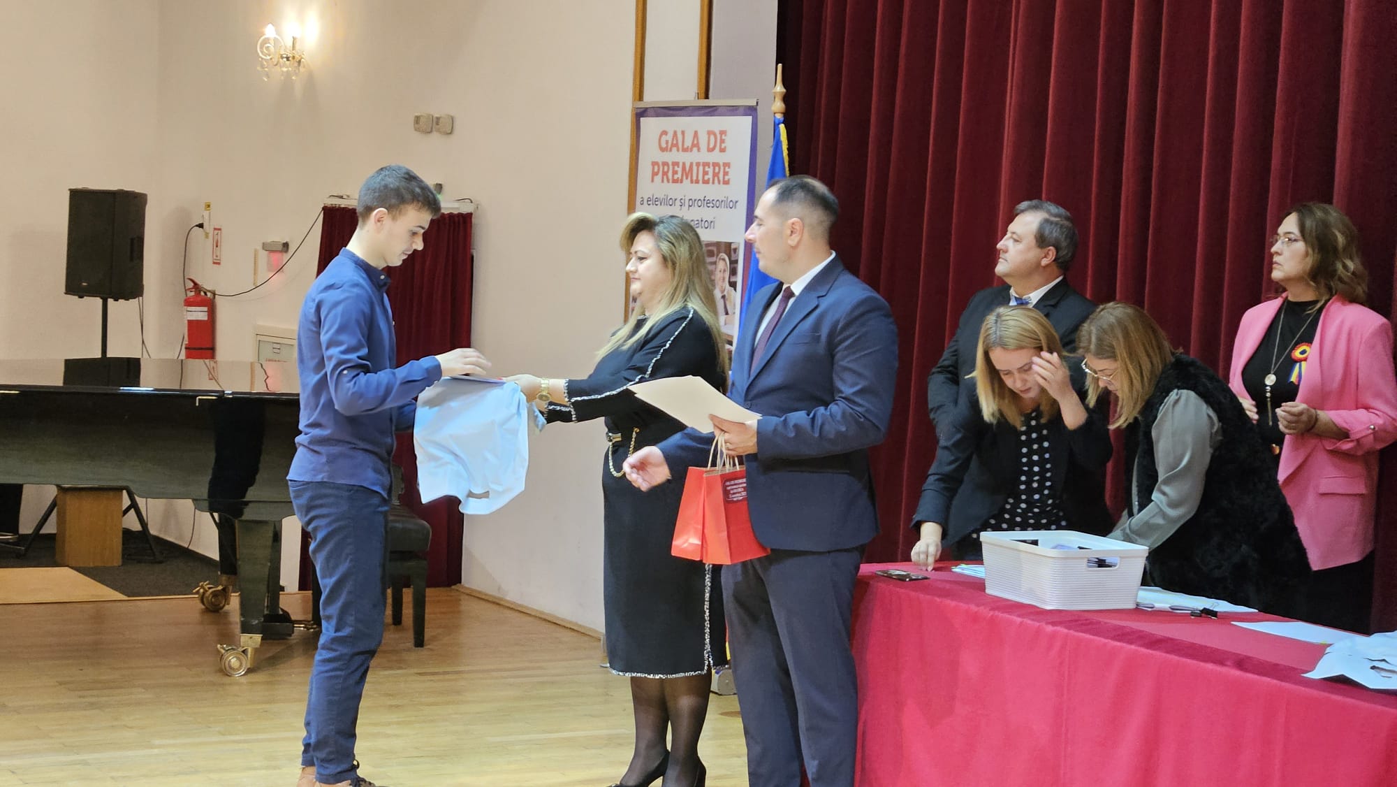 WhatsApp Image 2025-10-12 at 11.05.12 (2)