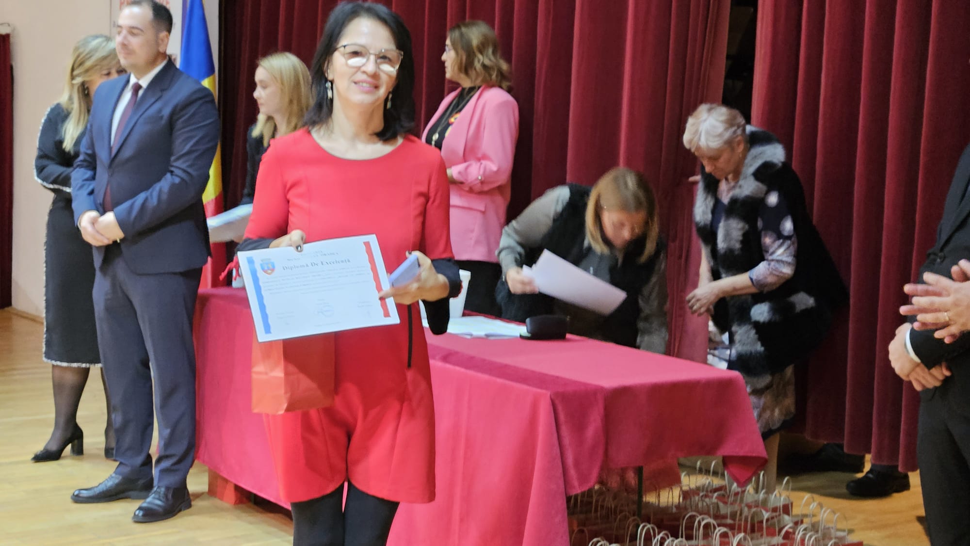 WhatsApp Image 2025-10-12 at 11.05.14 (1)