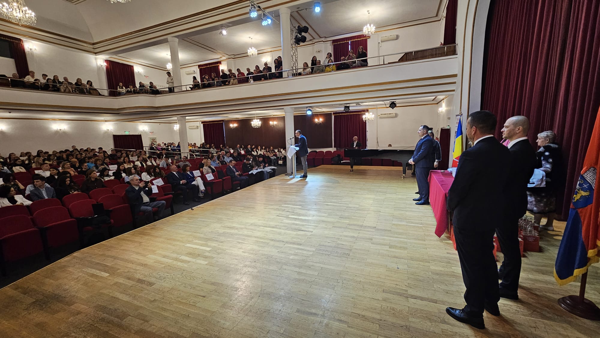 WhatsApp Image 2025-10-12 at 11.05.15 (1)