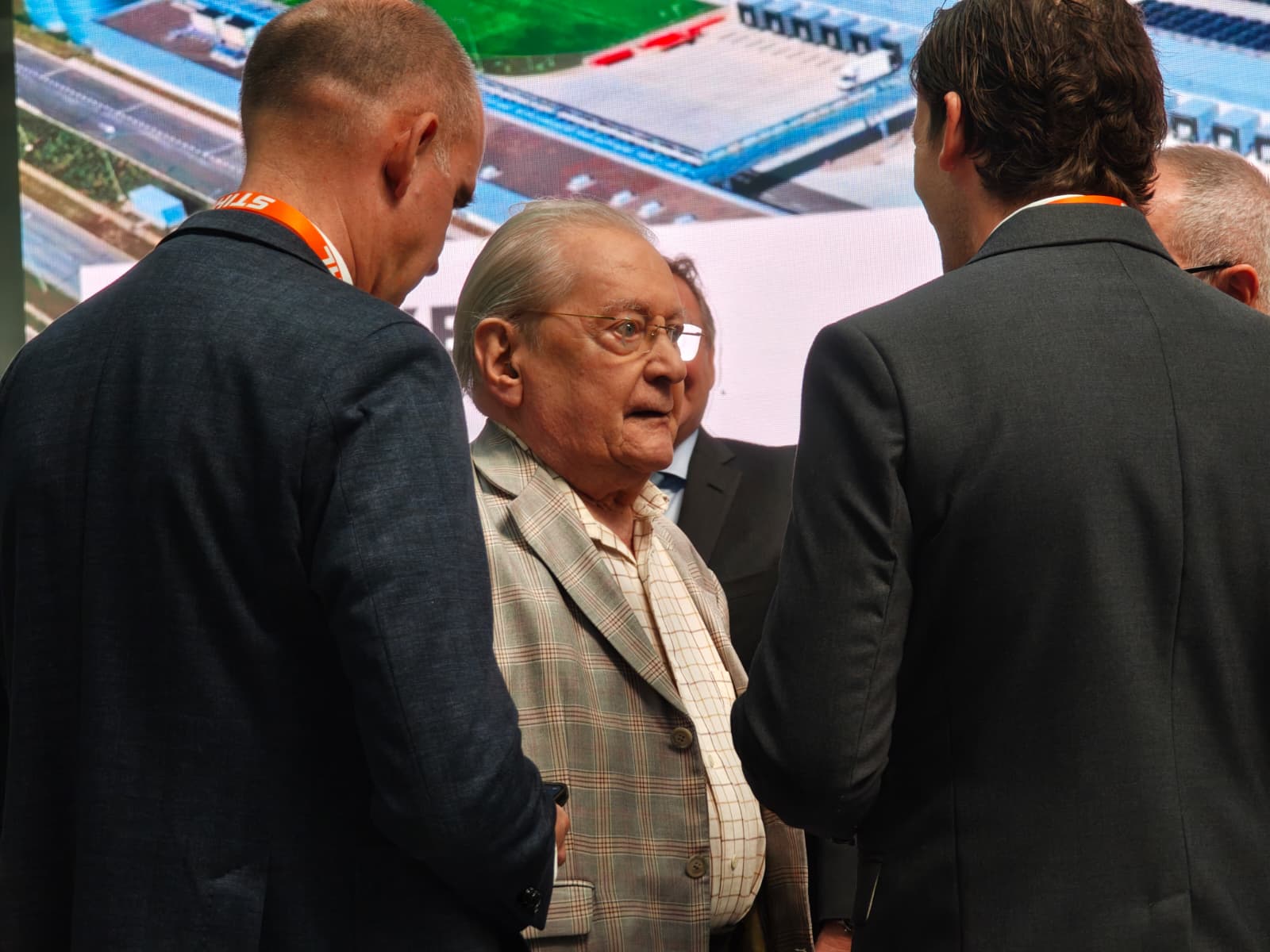 WhatsApp Image 2025-10-15 at 12.37.08