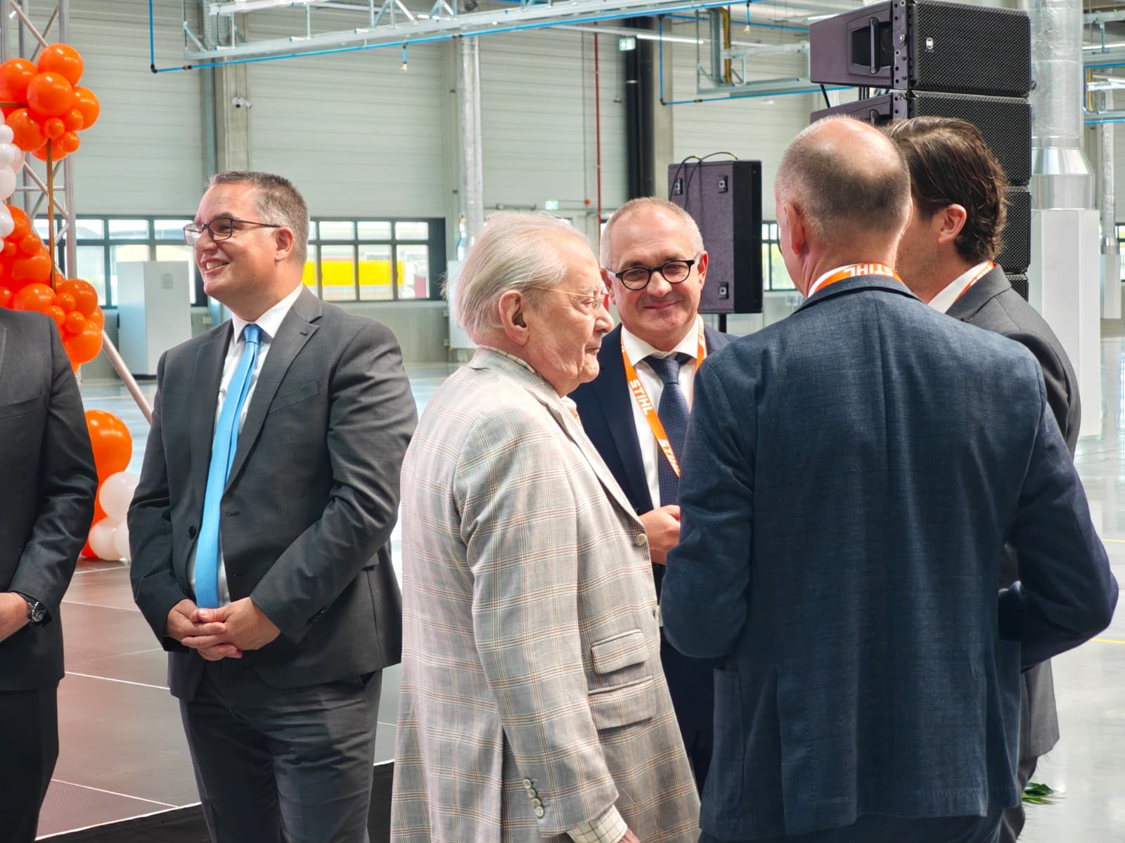 WhatsApp Image 2025-10-15 at 12.37.11