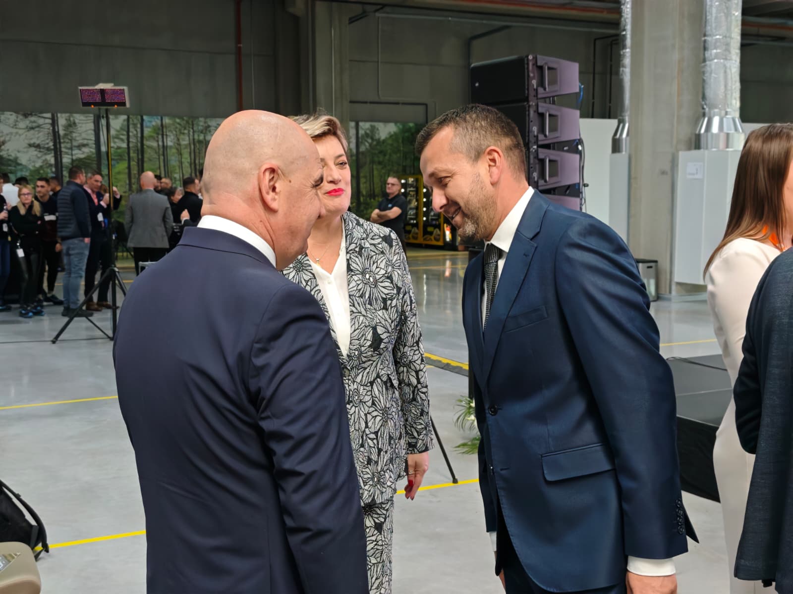 WhatsApp Image 2025-10-15 at 12.37.43