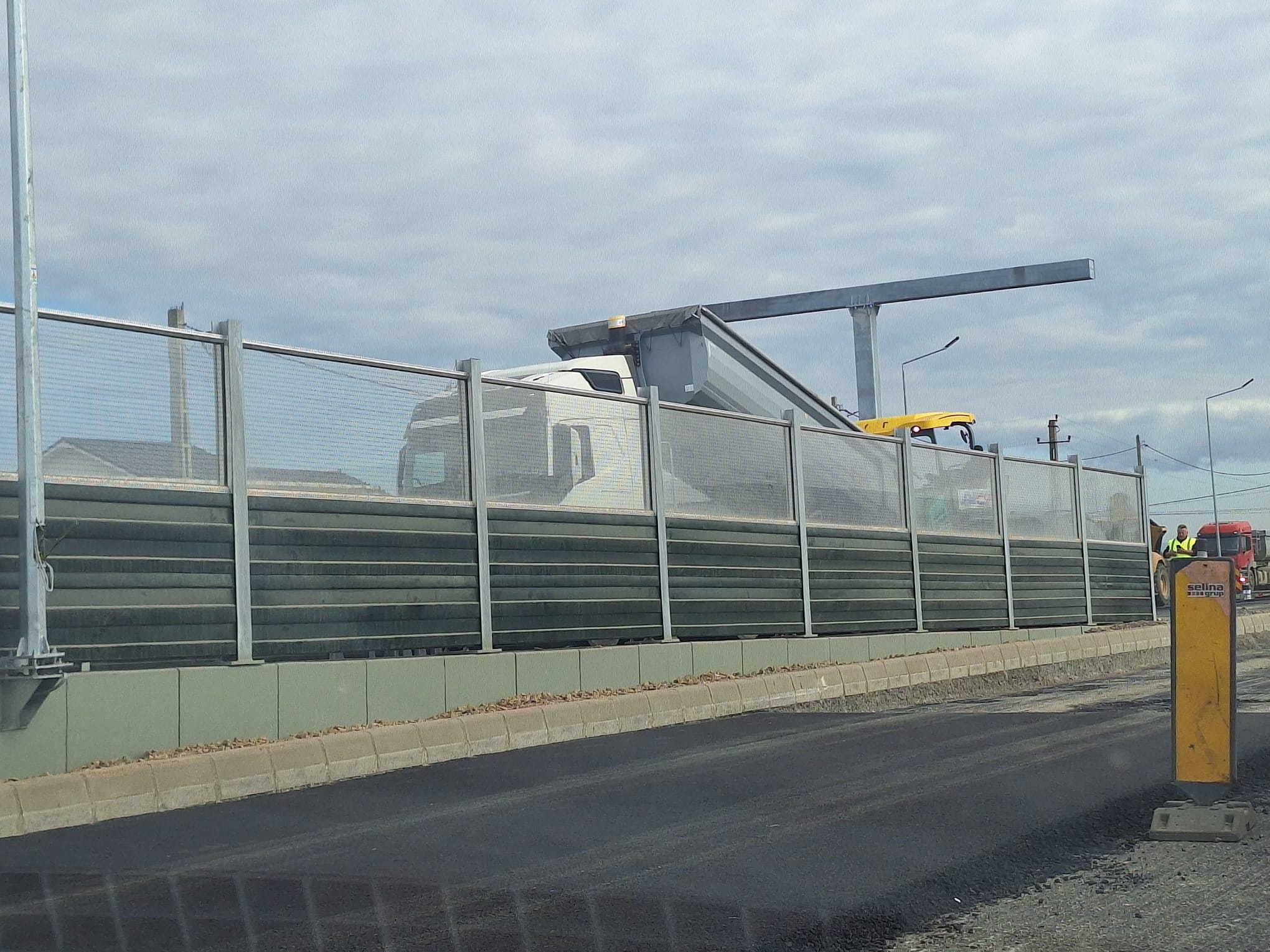 WhatsApp Image 2025-10-16 at 12.46.51 (1)