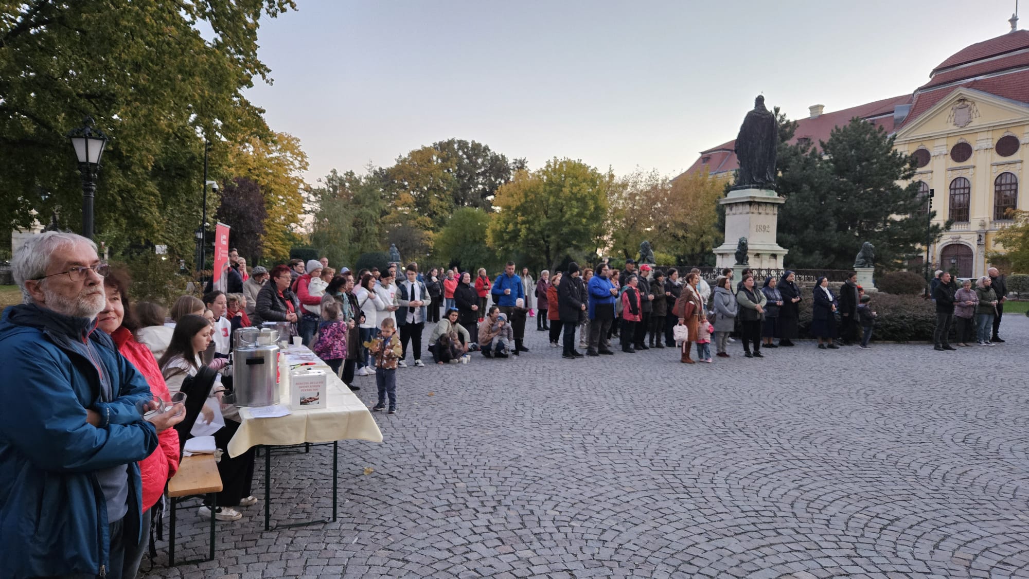 WhatsApp Image 2025-10-16 at 19.48.59