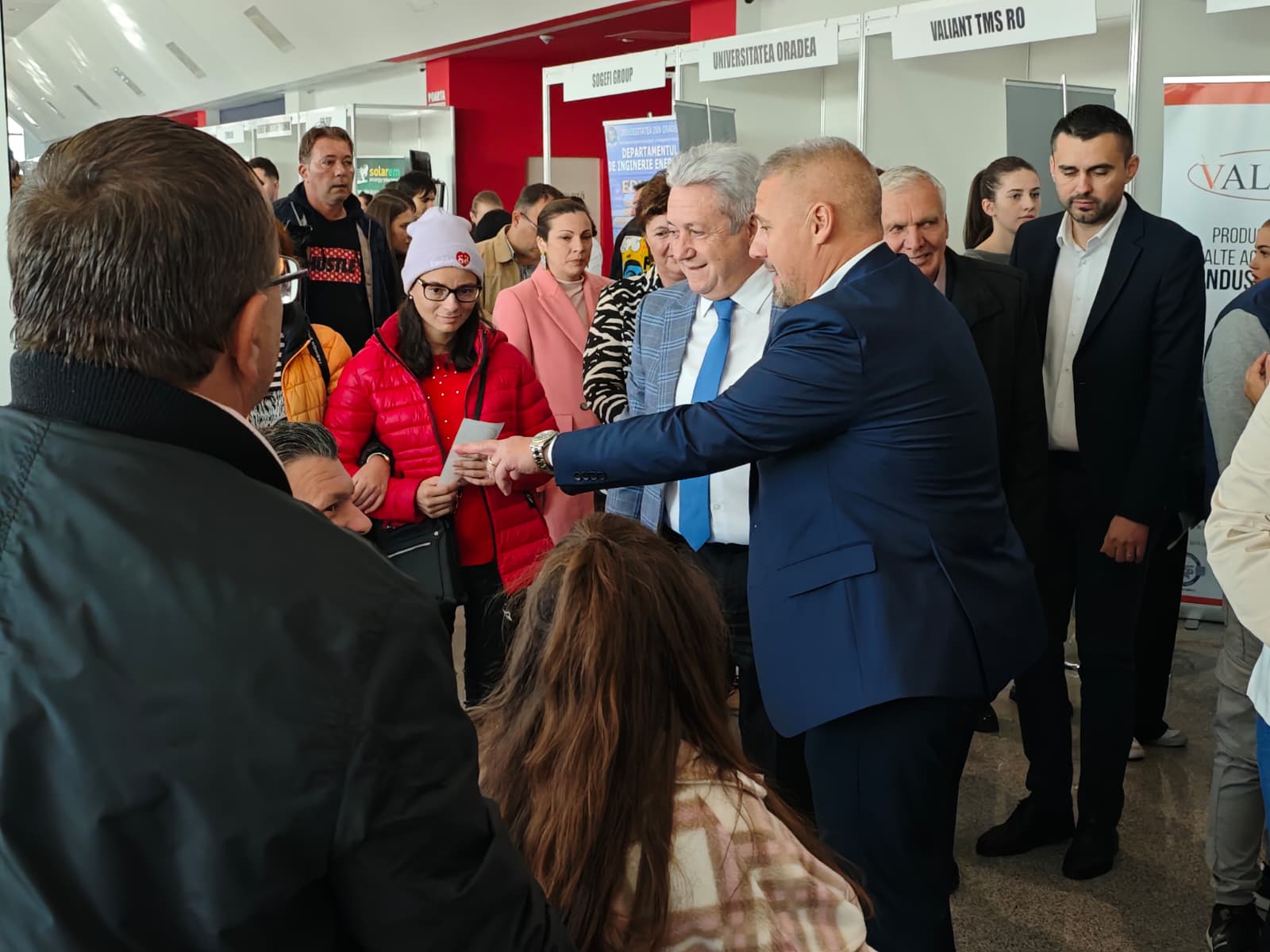 WhatsApp Image 2025-10-22 at 11.28.31 (1)