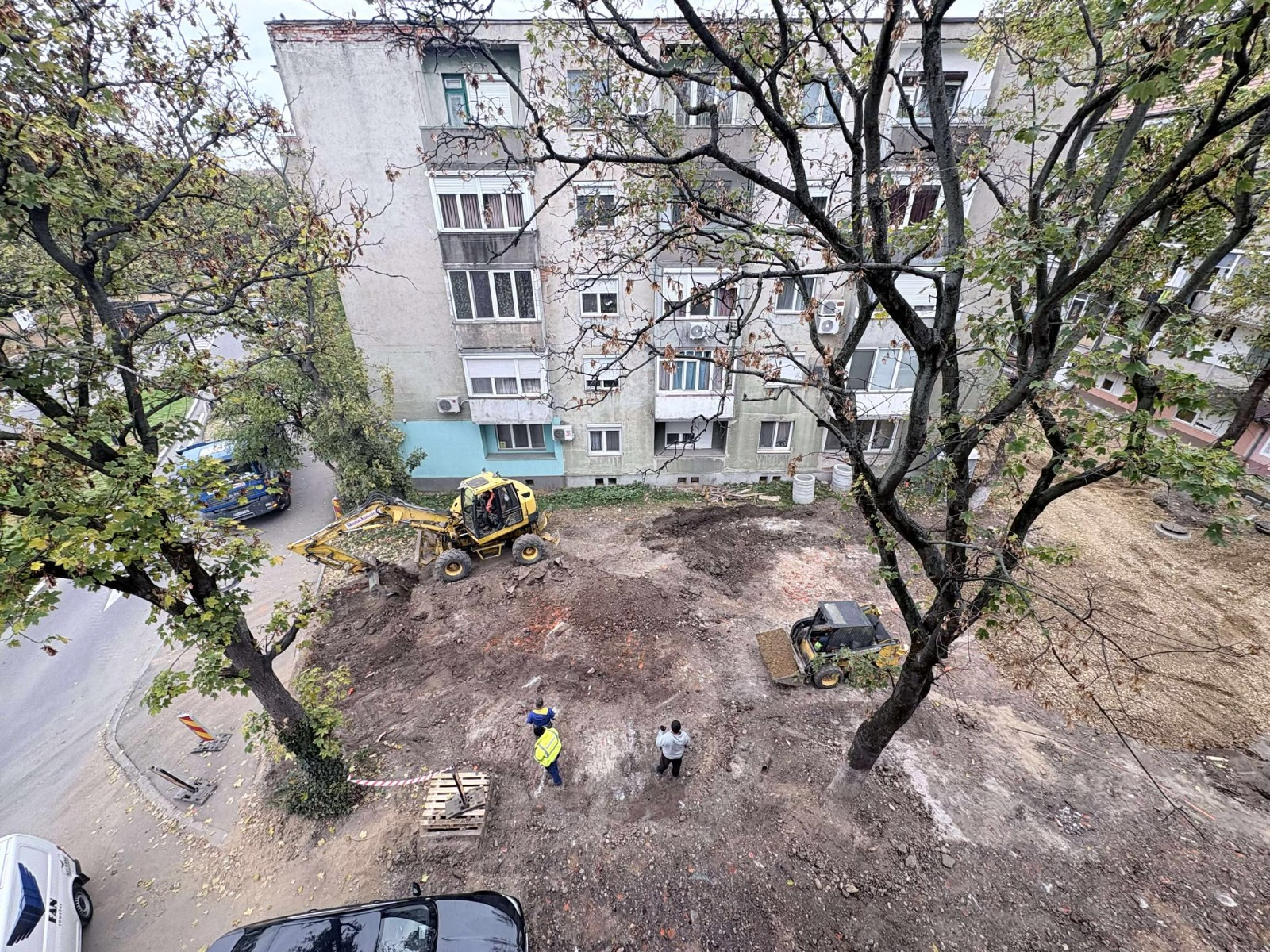 WhatsApp Image 2025-10-24 at 10.22.10