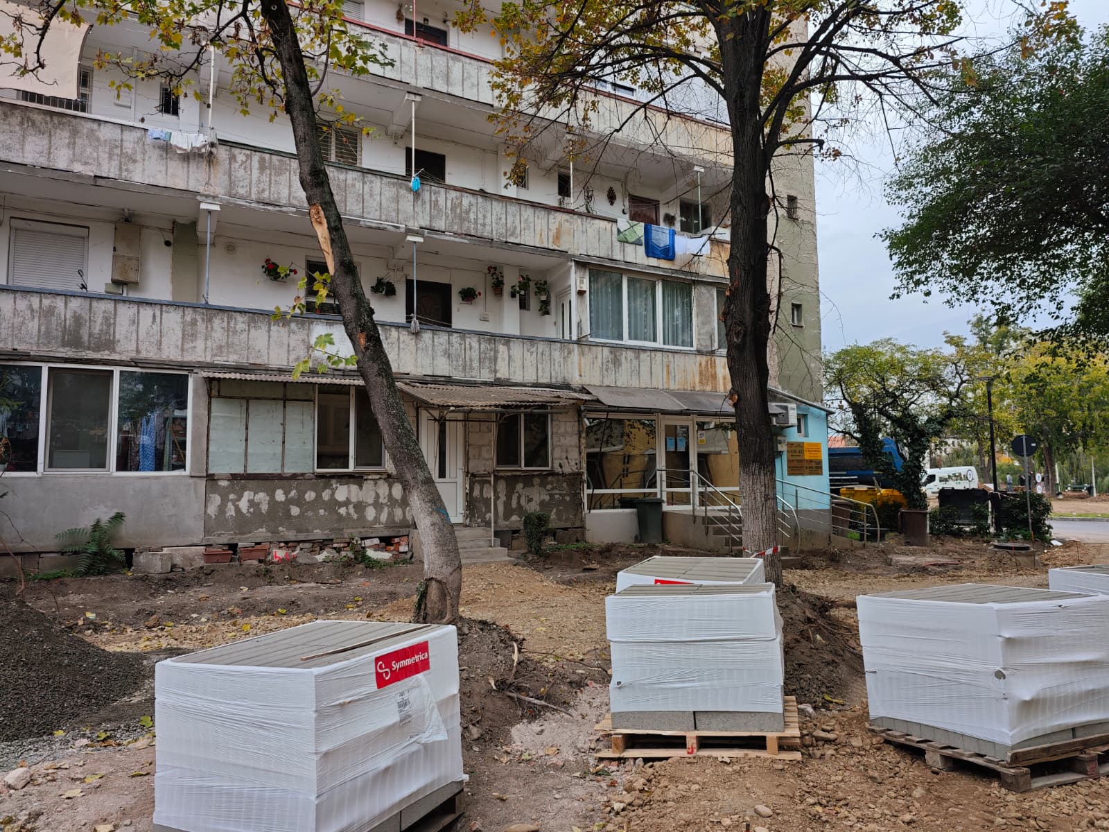 WhatsApp Image 2025-10-24 at 10.22.31