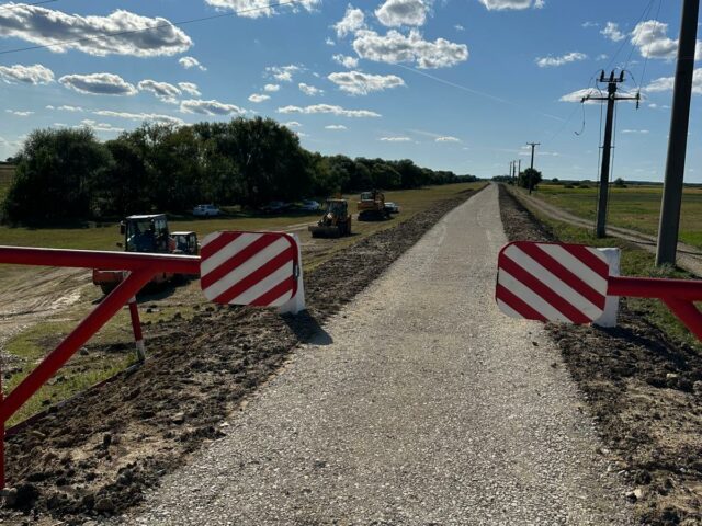 WhatsApp Image 2025-10-27 at 10.00.22 (2)