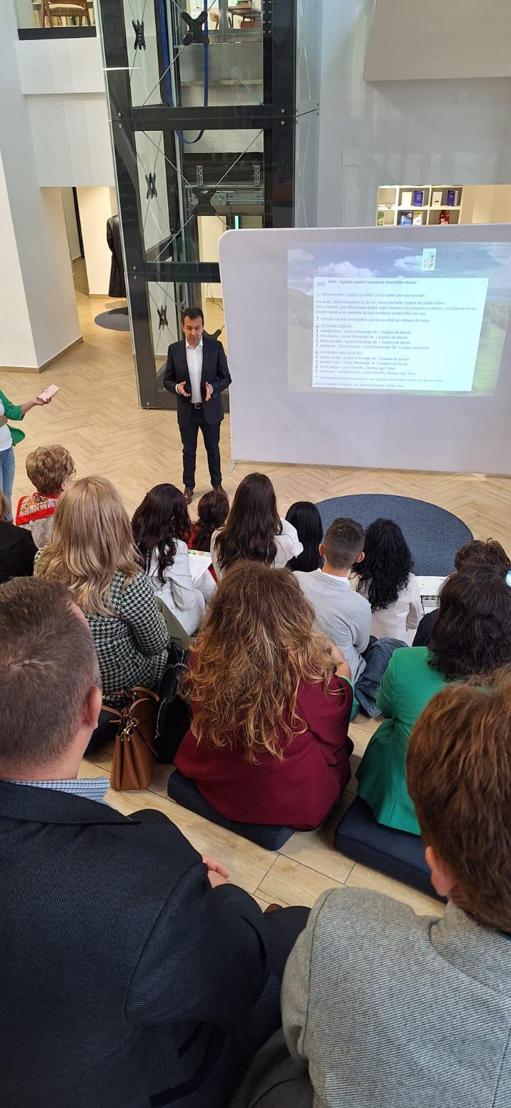 WhatsApp Image 2025-10-01 at 15.44.32 (5)