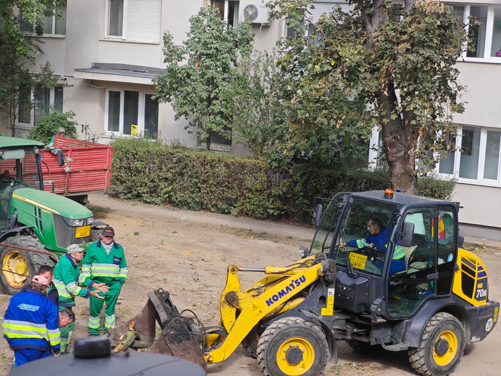 WhatsApp Image 2025-10-02 at 13.03.56