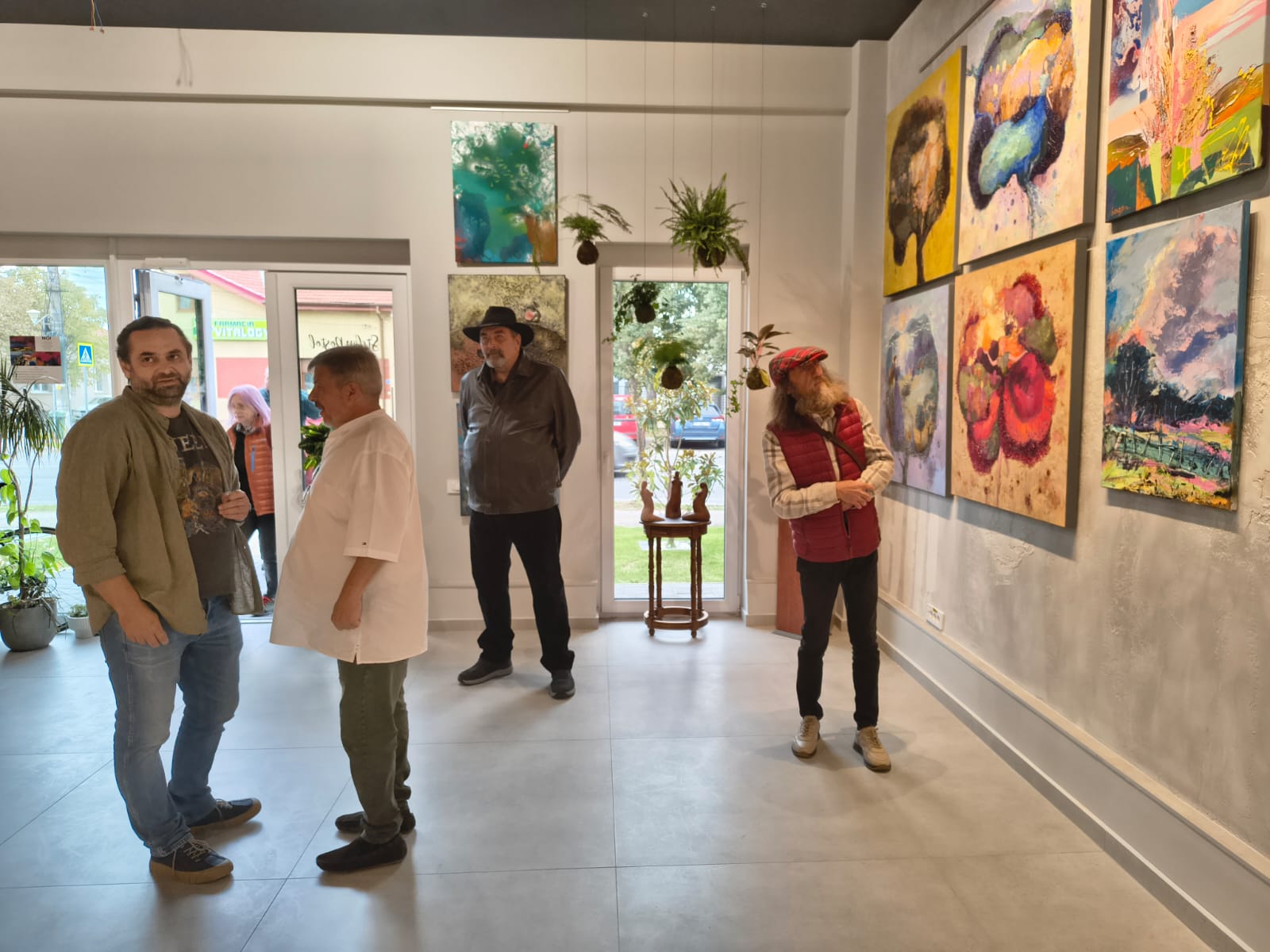 WhatsApp Image 2025-10-04 at 18.45.22(3)