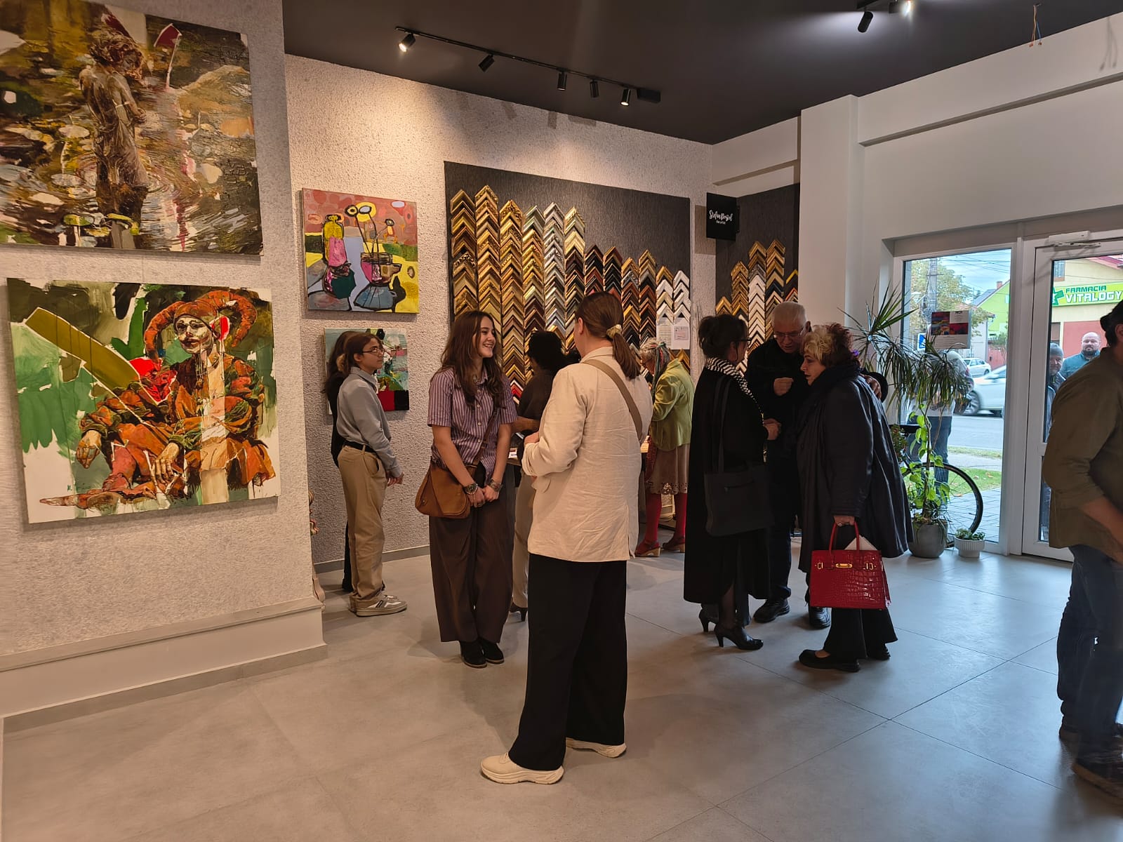 WhatsApp Image 2025-10-04 at 18.45.22(2)