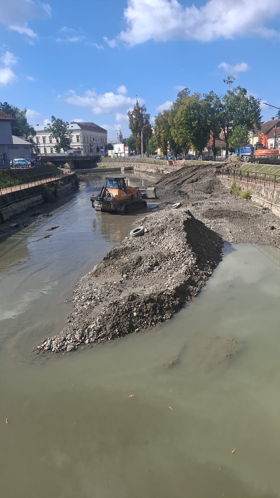 WhatsApp Image 2025-10-08 at 13.14.27