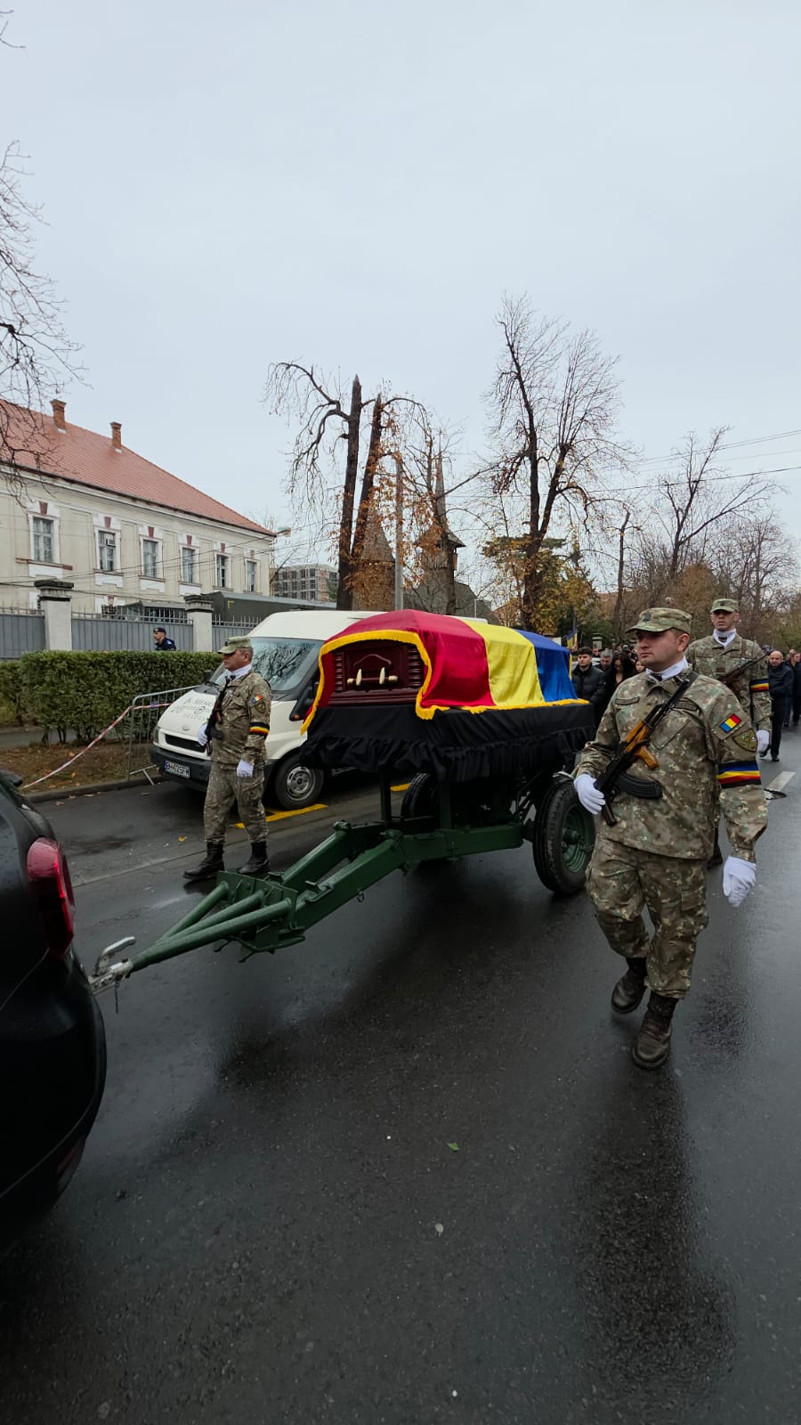 WhatsApp Image 2025-11-08 at 13.33.31 (3)