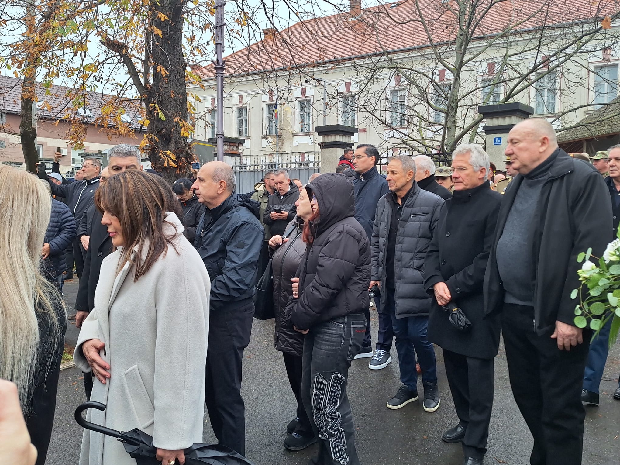 WhatsApp Image 2025-11-08 at 13.47.10 (2)