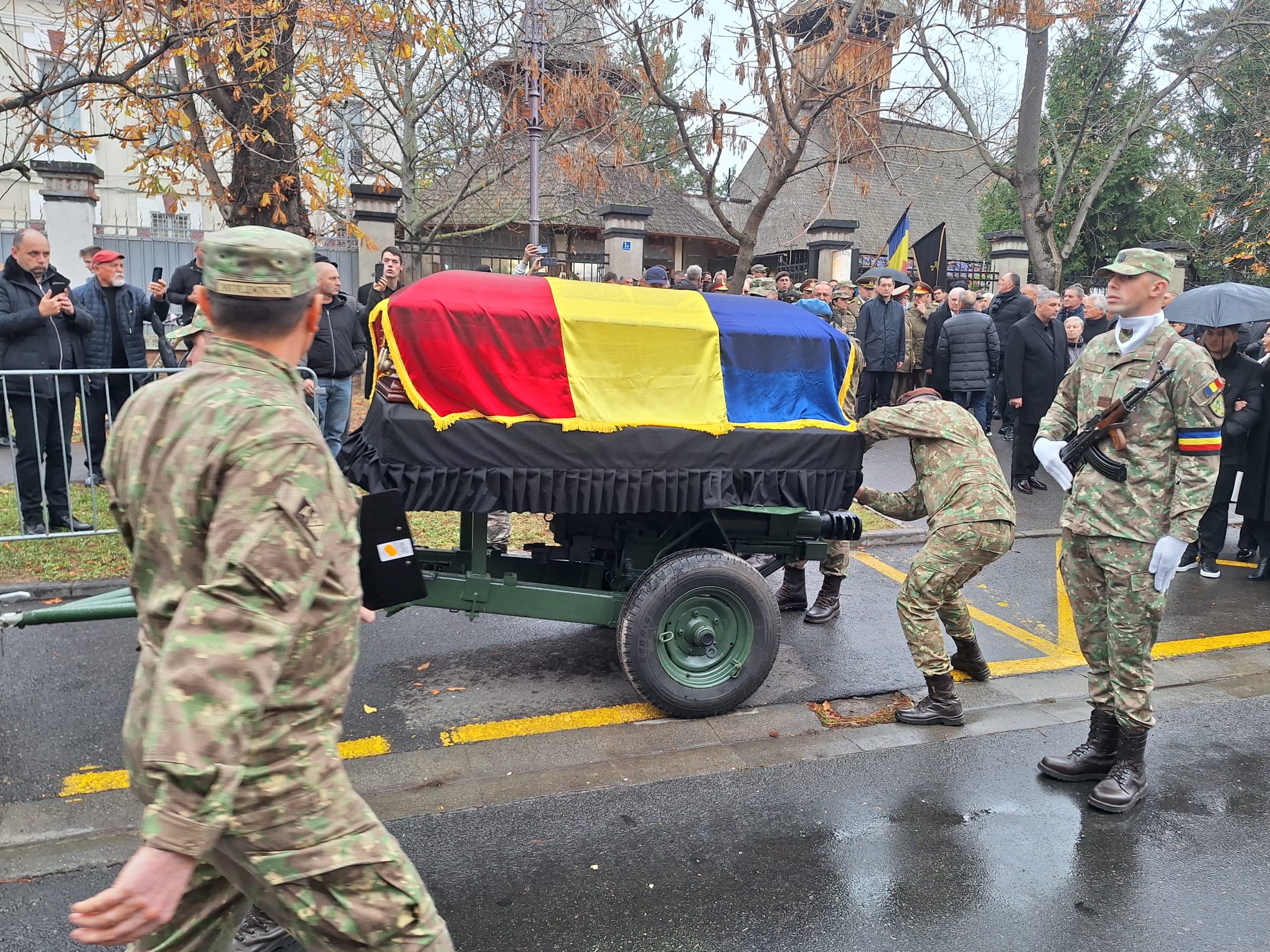 WhatsApp Image 2025-11-08 at 13.47.09 (3)