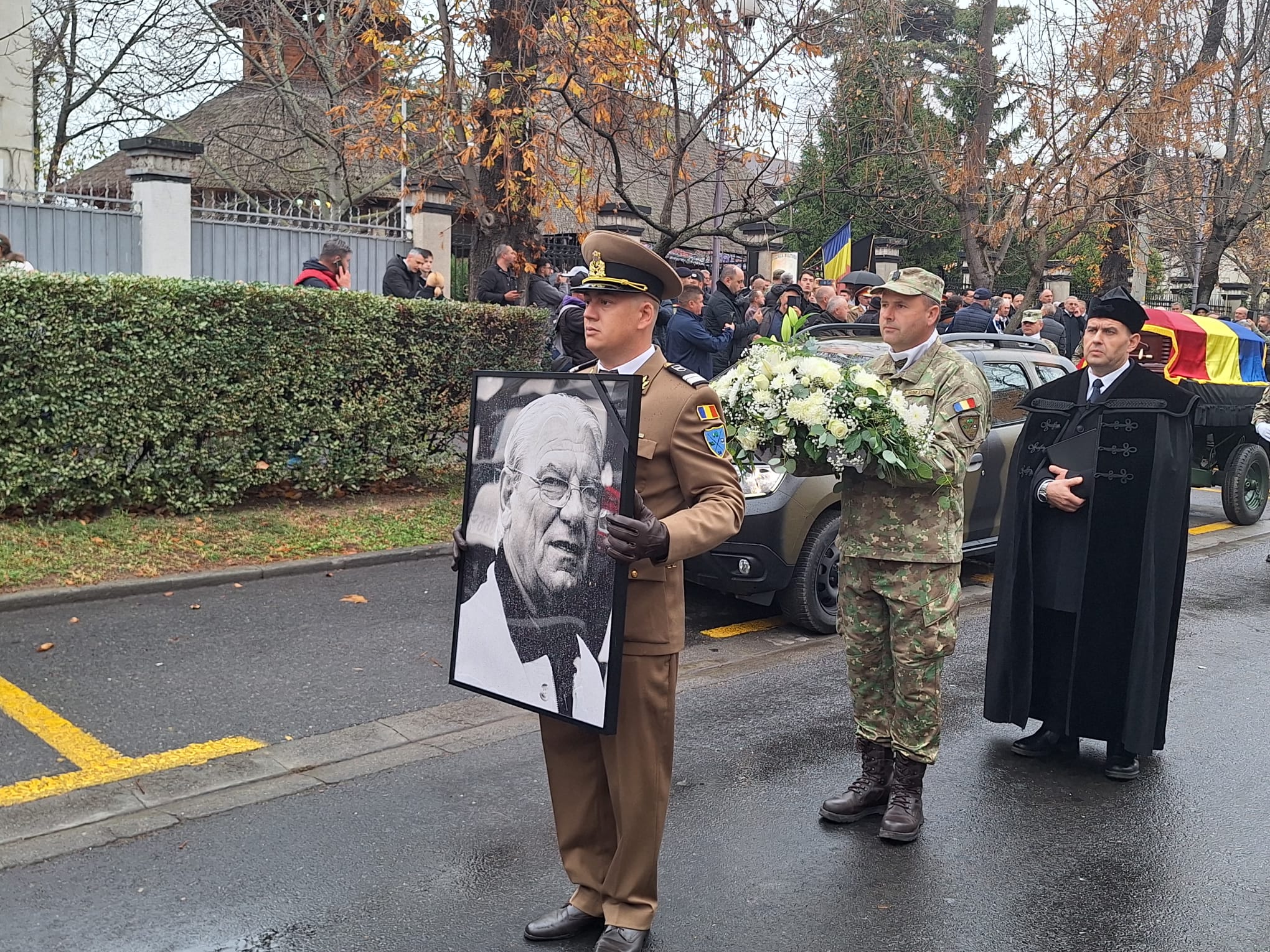 WhatsApp Image 2025-11-08 at 13.47.09