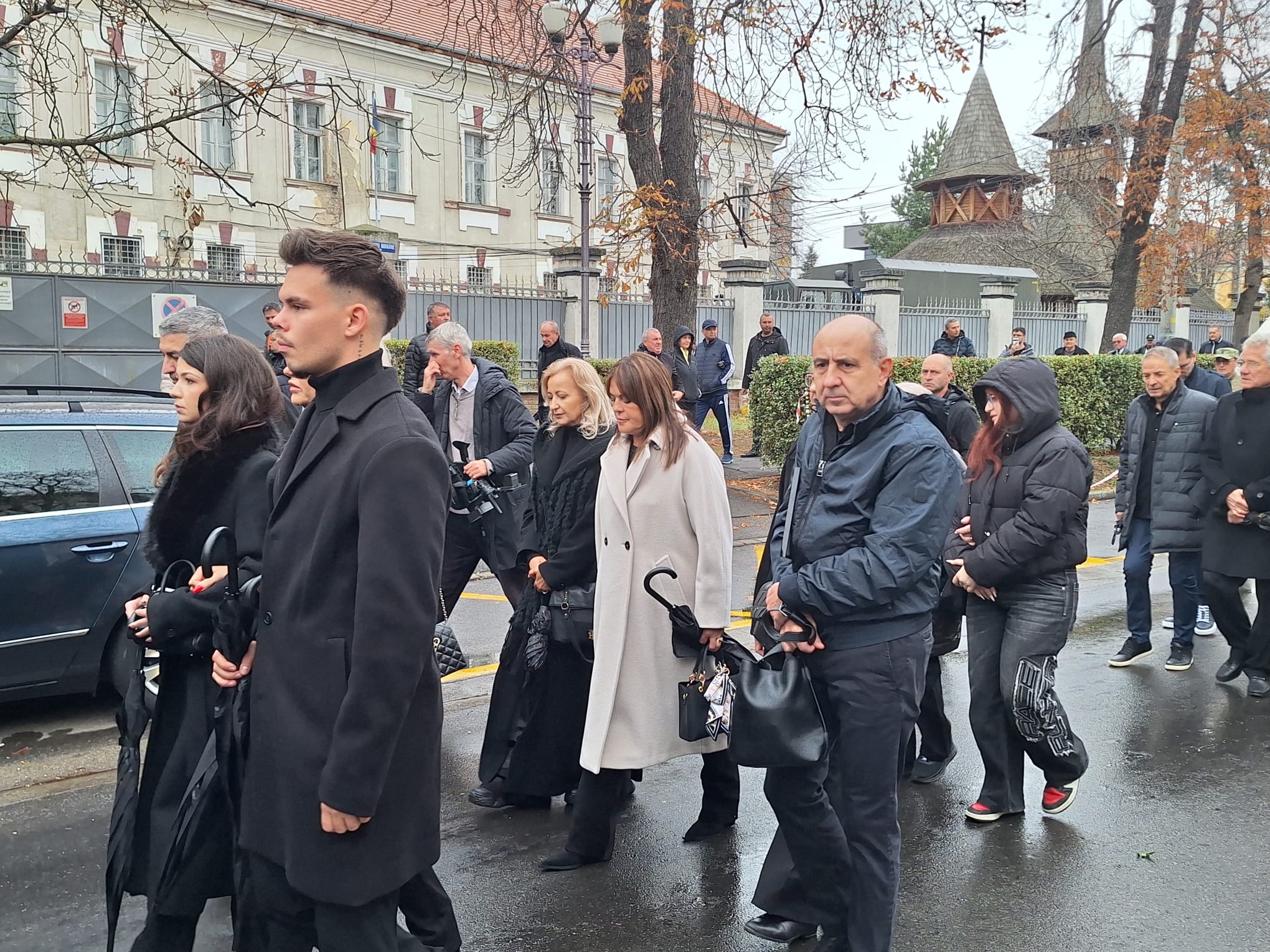 WhatsApp Image 2025-11-08 at 13.47.08