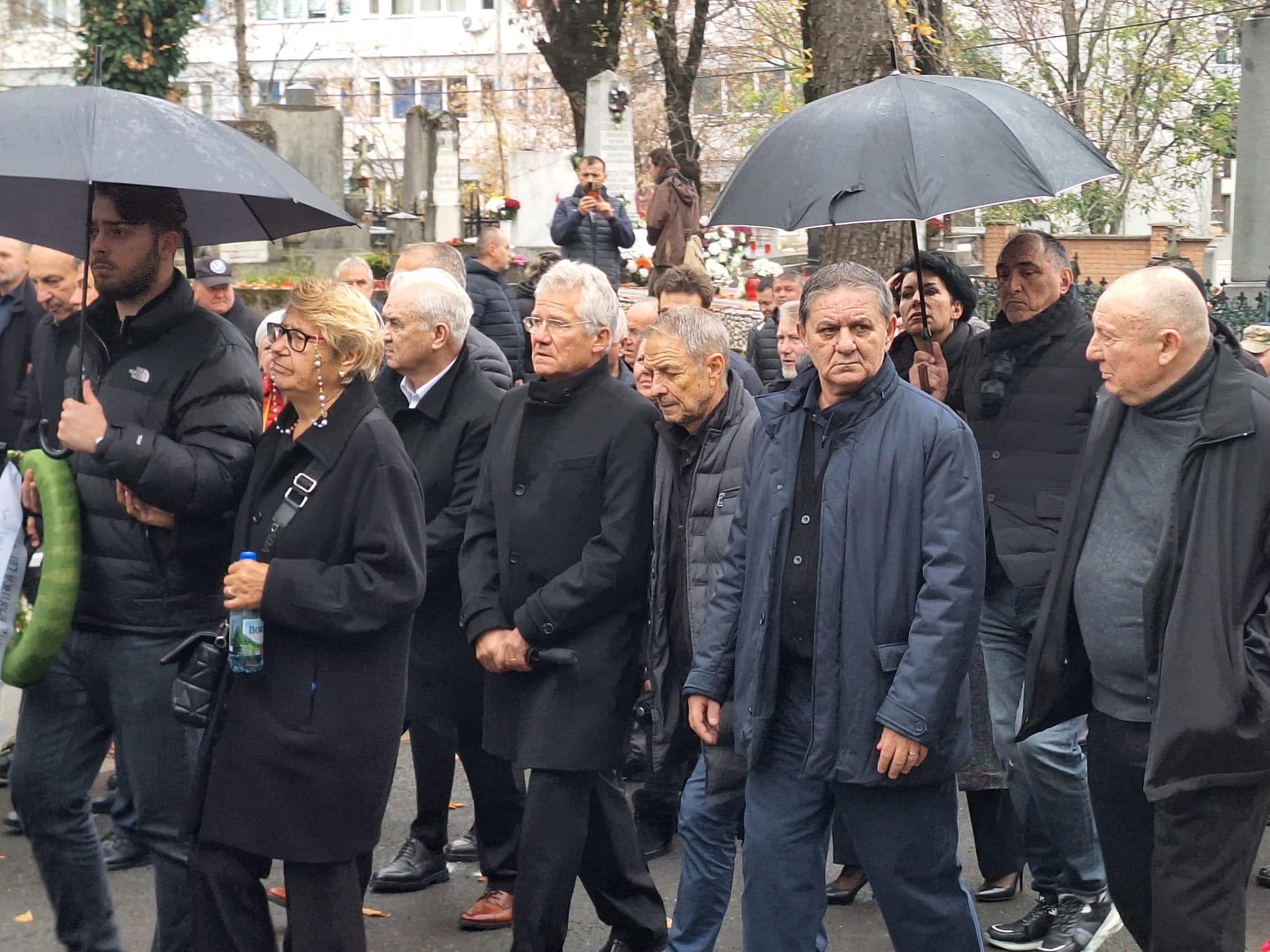 WhatsApp Image 2025-11-08 at 13.56.35 (1)