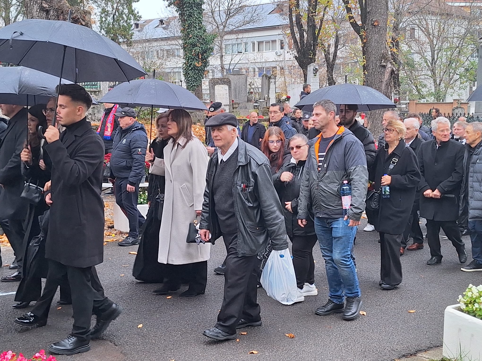 WhatsApp Image 2025-11-08 at 13.56.35