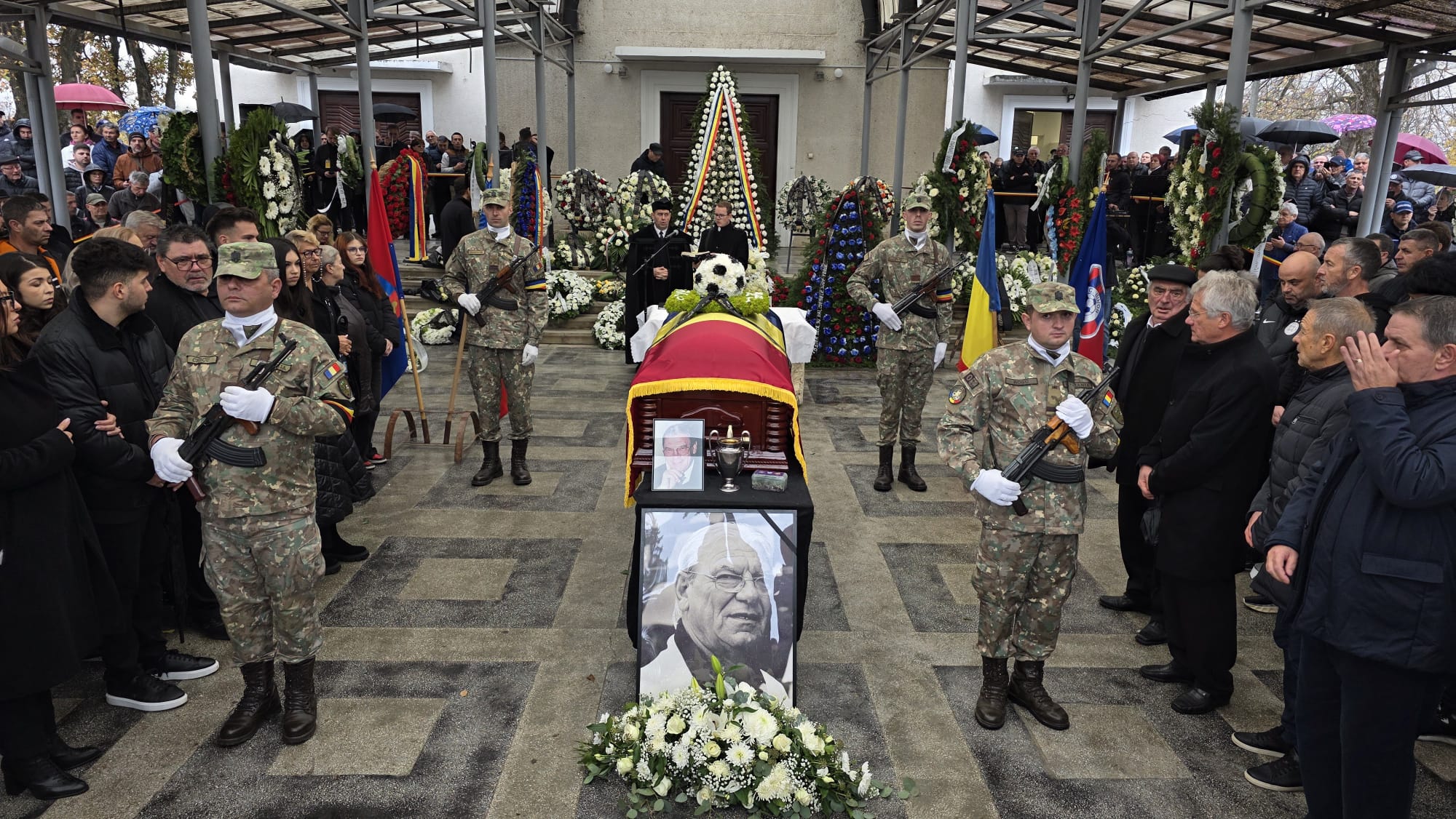 WhatsApp Image 2025-11-08 at 14.29.45 (5)