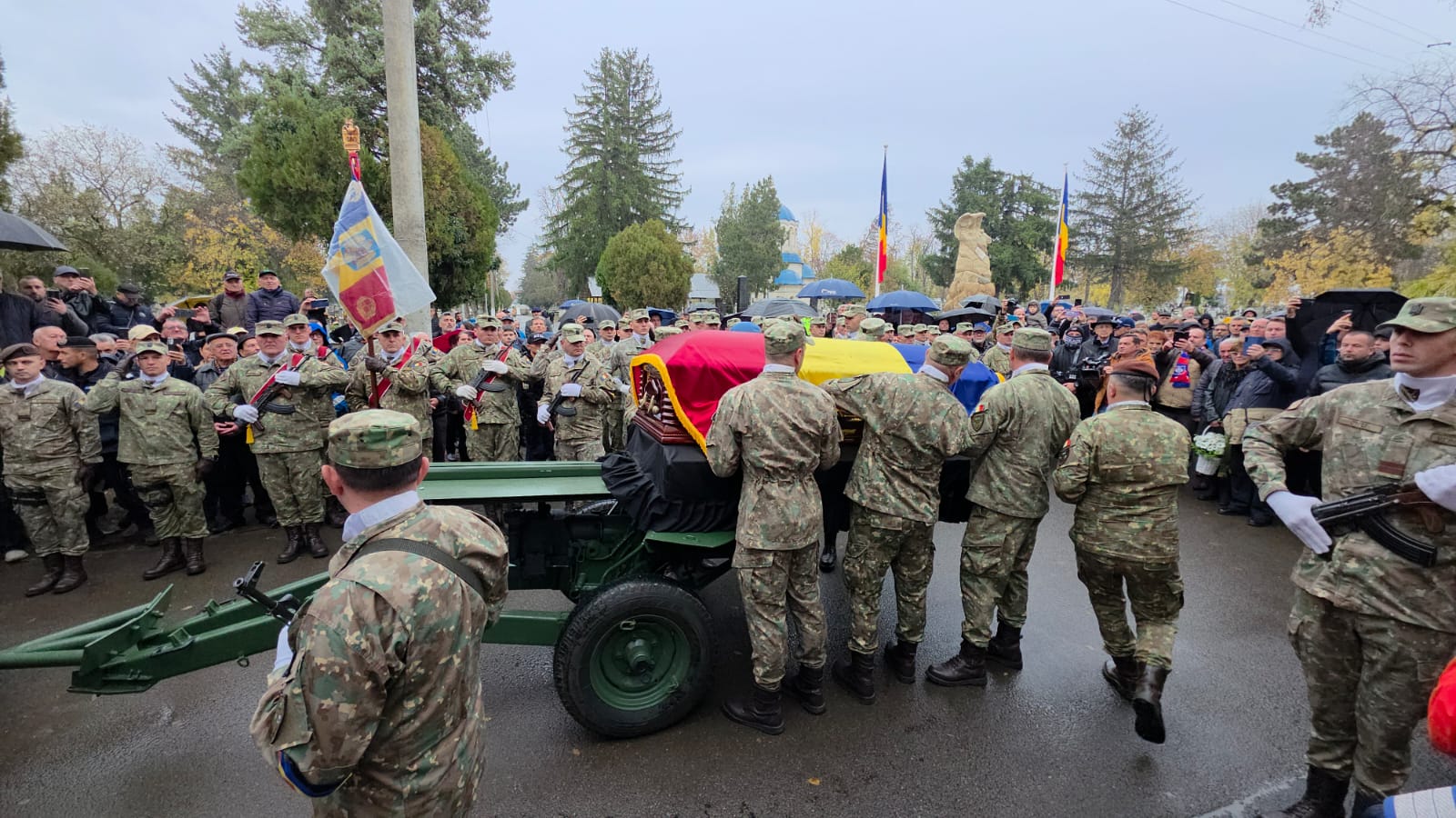 WhatsApp Image 2025-11-08 at 15.39.19