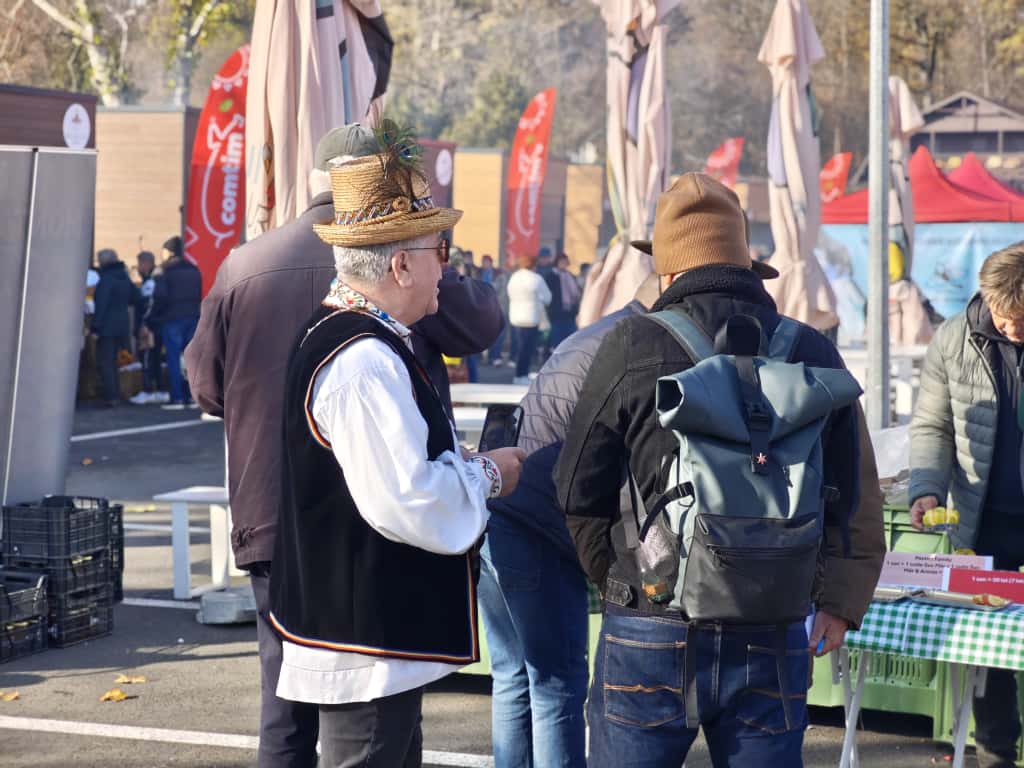 b103f3b6-e739-4694-9a2d-89f6887a8def