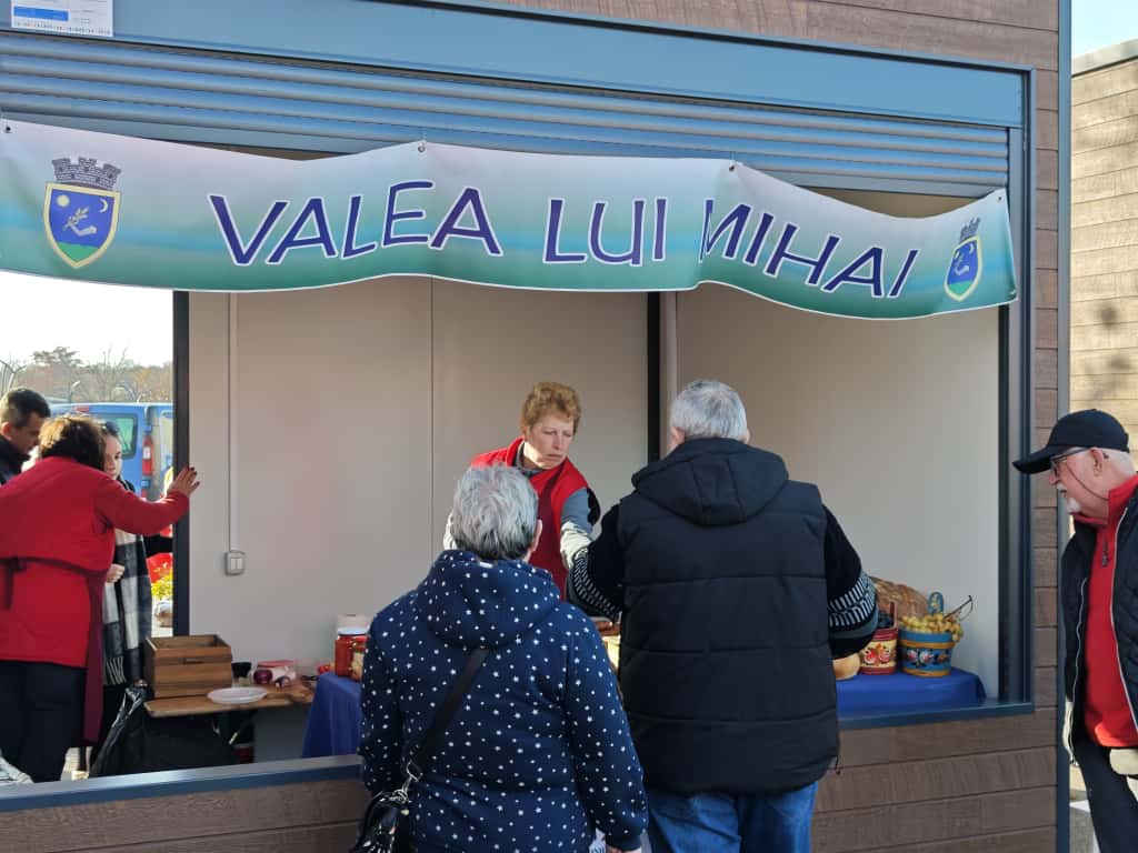 WhatsApp Image 2025-11-15 at 14.16.58 (1)