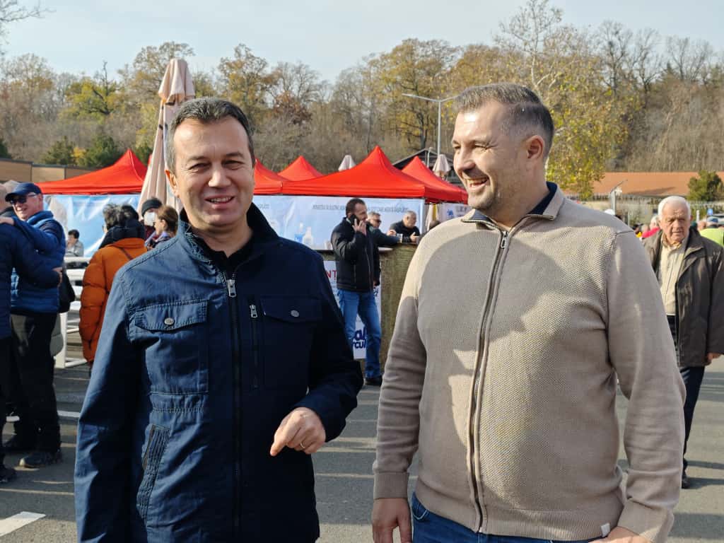 c22b01b4-81fa-4536-b968-005ce0ff84d1