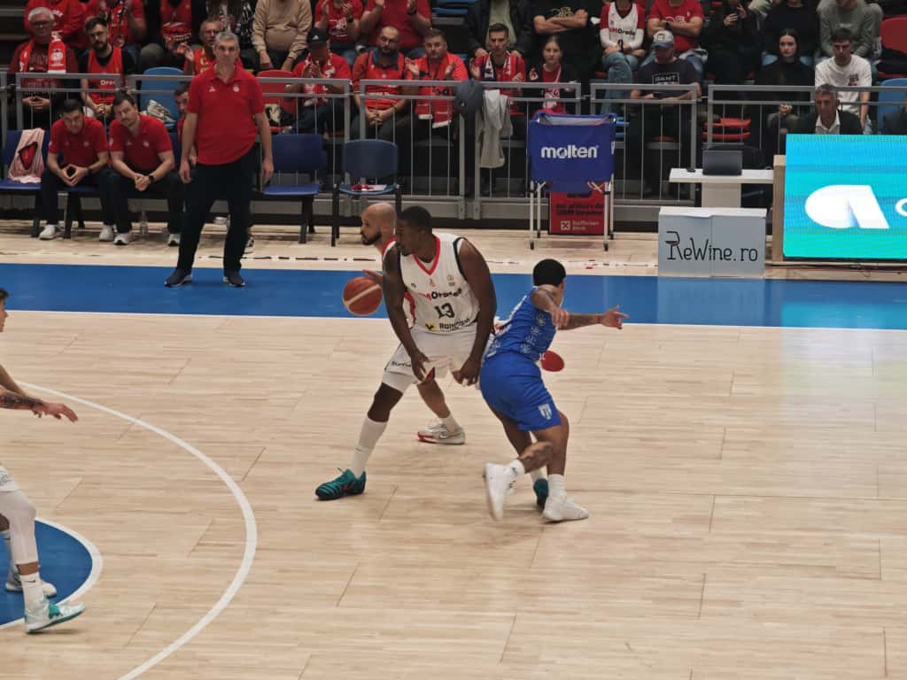 WhatsApp Image 2025-11-15 at 19.11.54