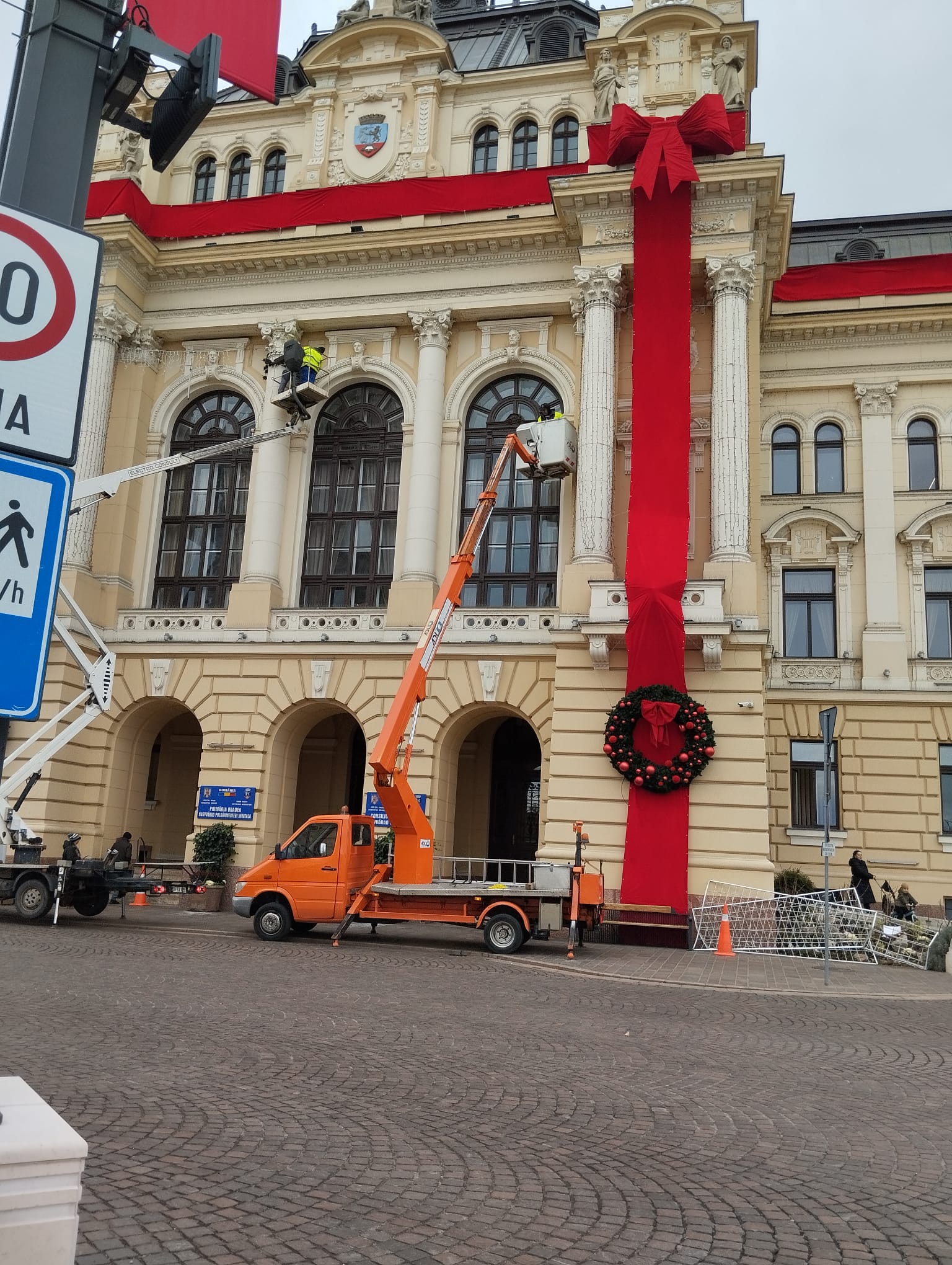 WhatsApp Image 2025-11-25 at 11.51.25 (1)