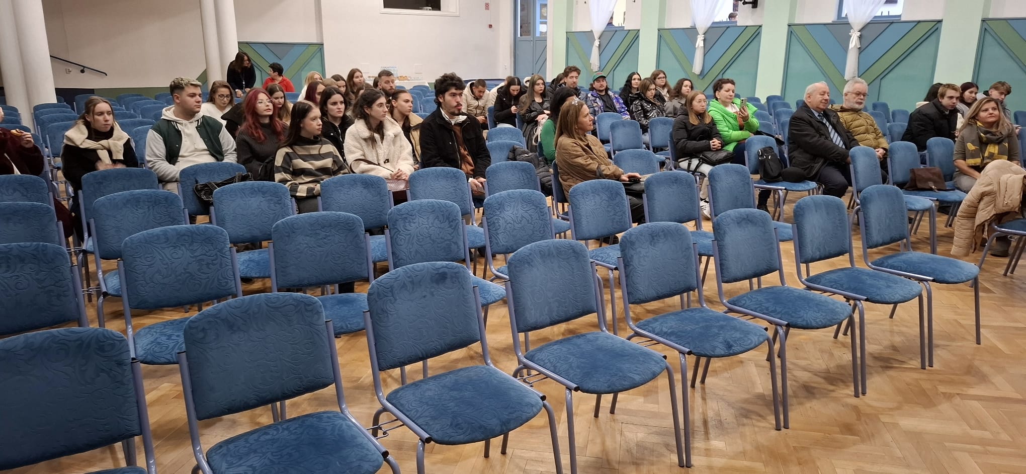 WhatsApp Image 2025-11-28 at 08.33.41