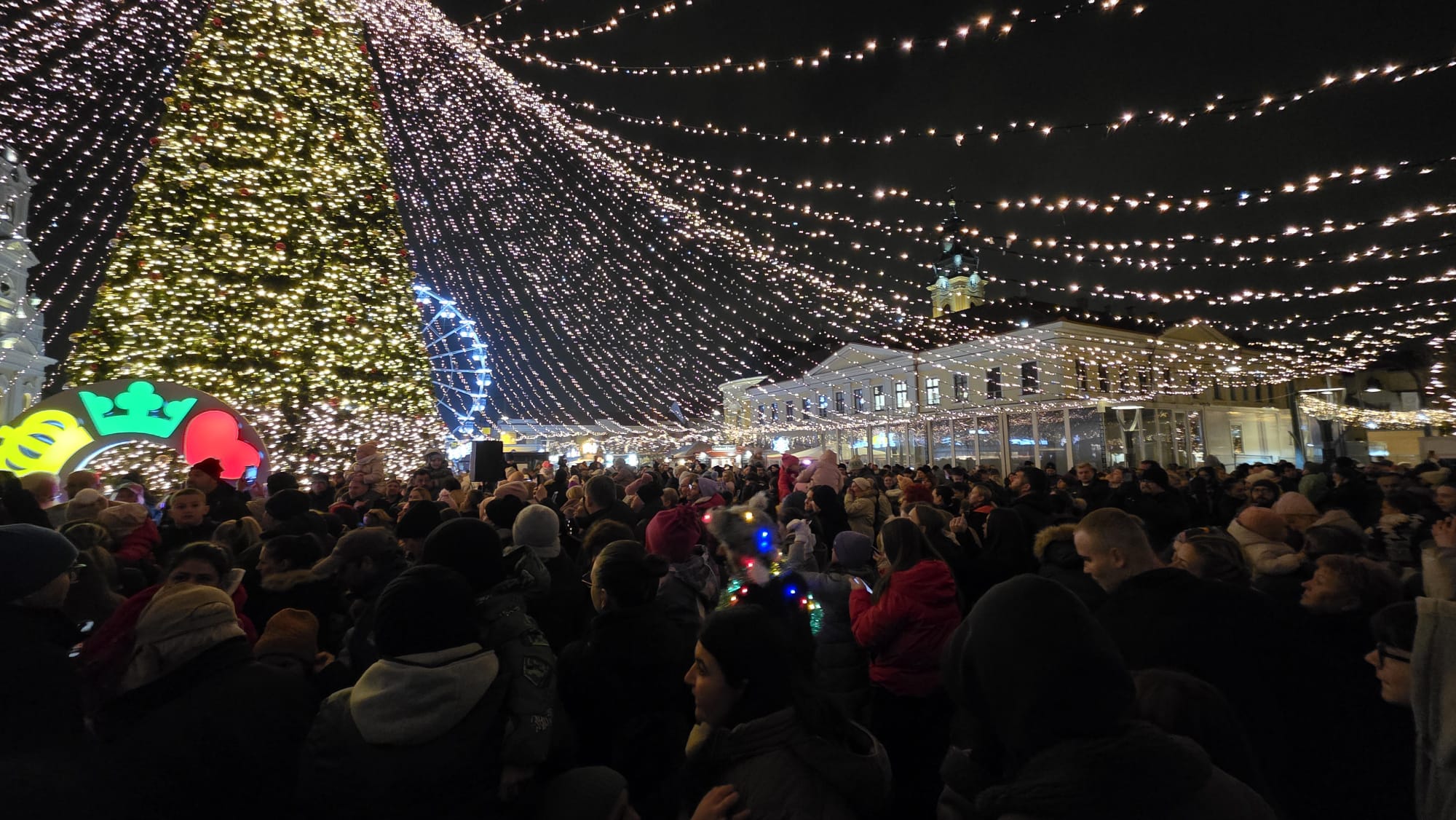 WhatsApp Image 2025-11-28 at 18.01.16