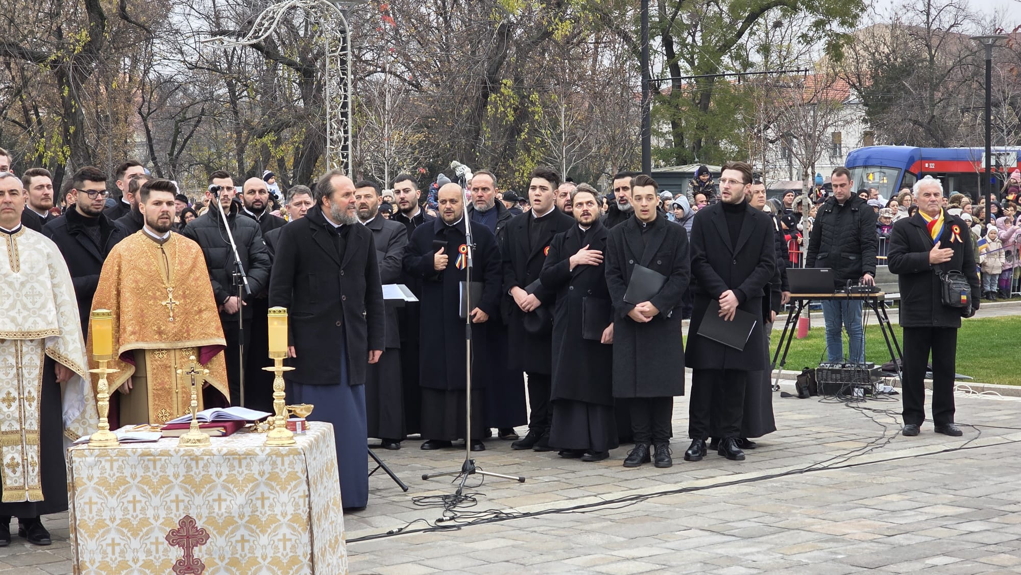 WhatsApp Image 2025-12-01 at 12.34.36 (1)