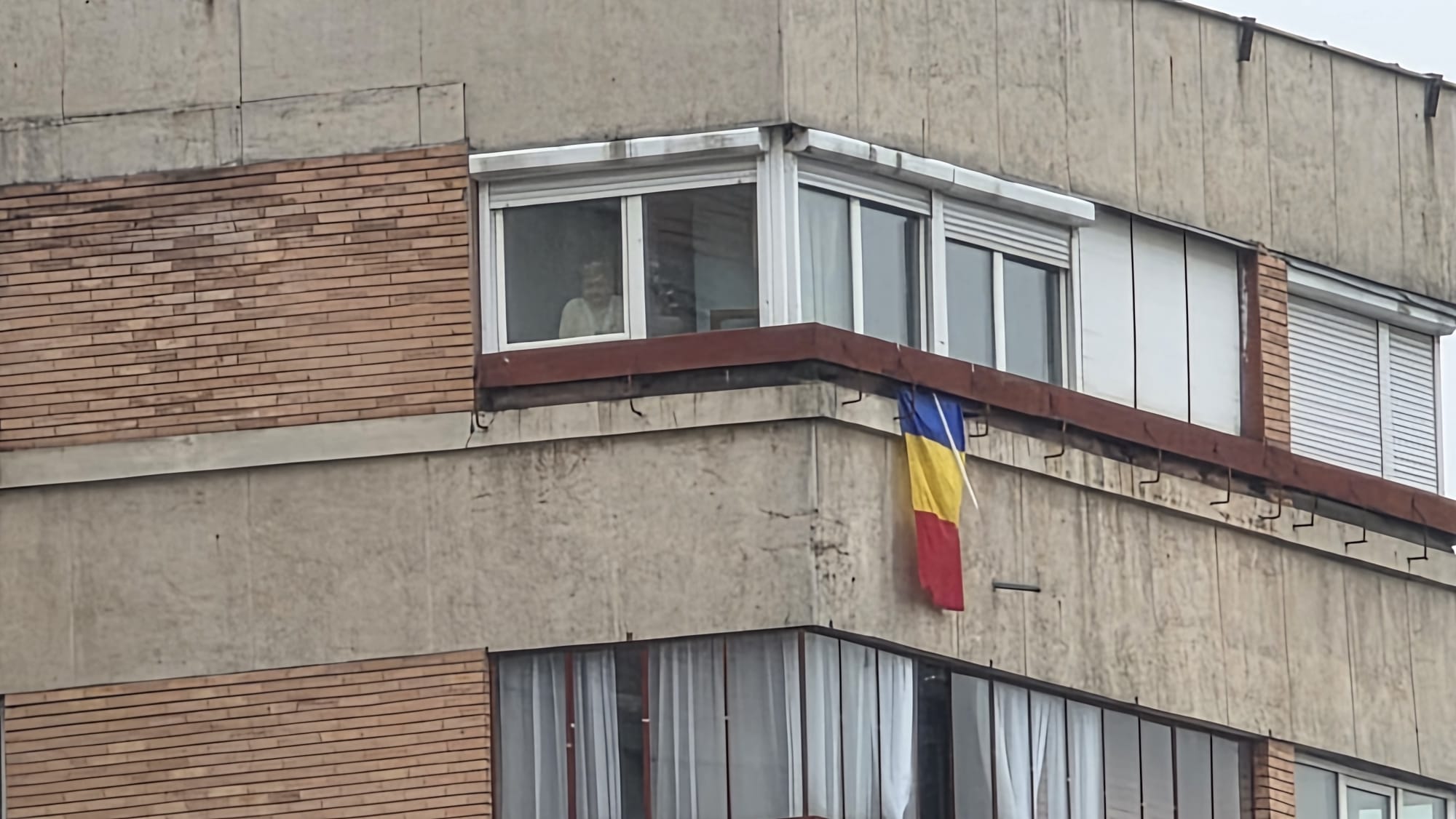 WhatsApp Image 2025-12-01 at 12.52.37 (1)