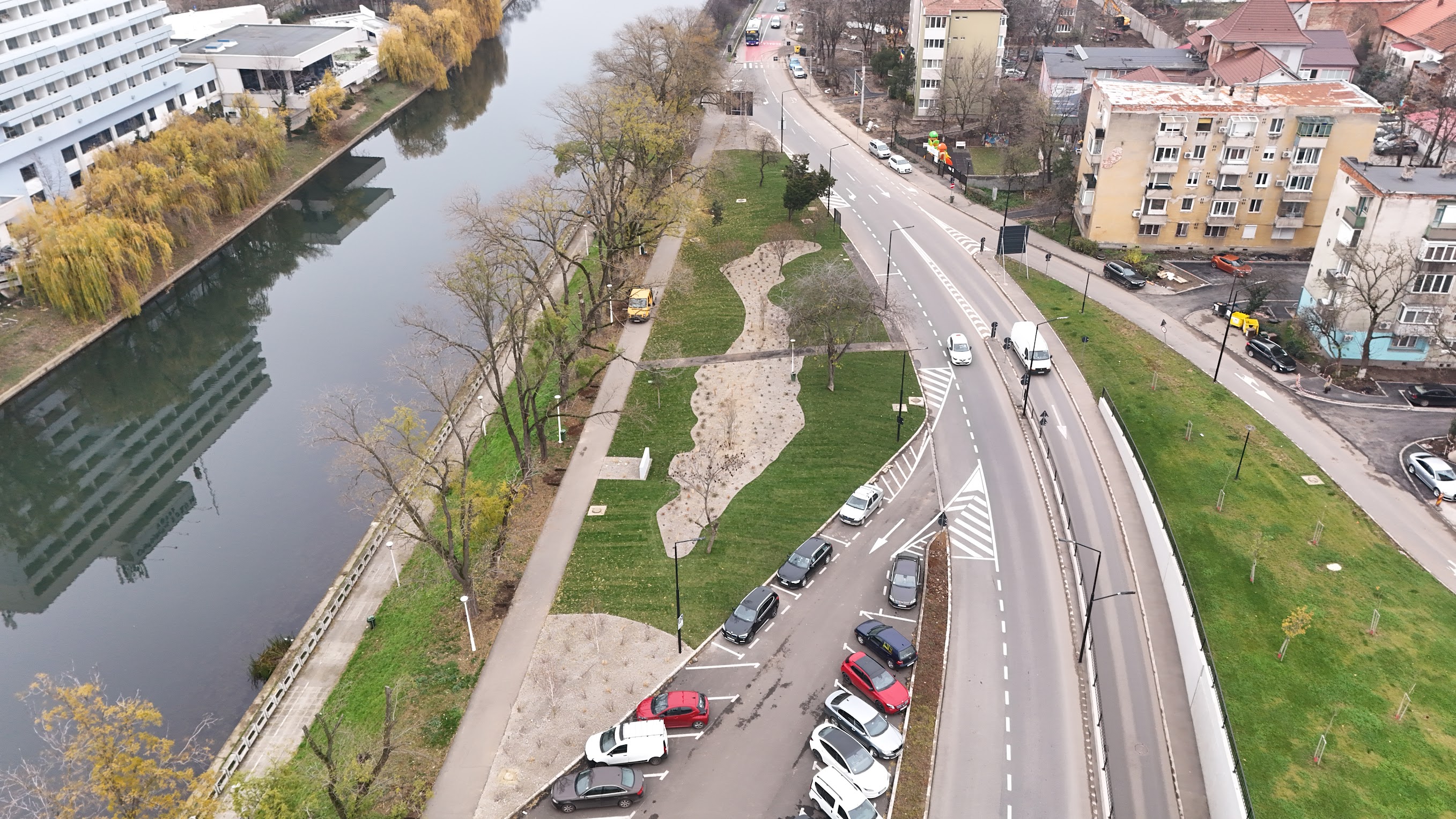 DJI_20251202112903_0169_D