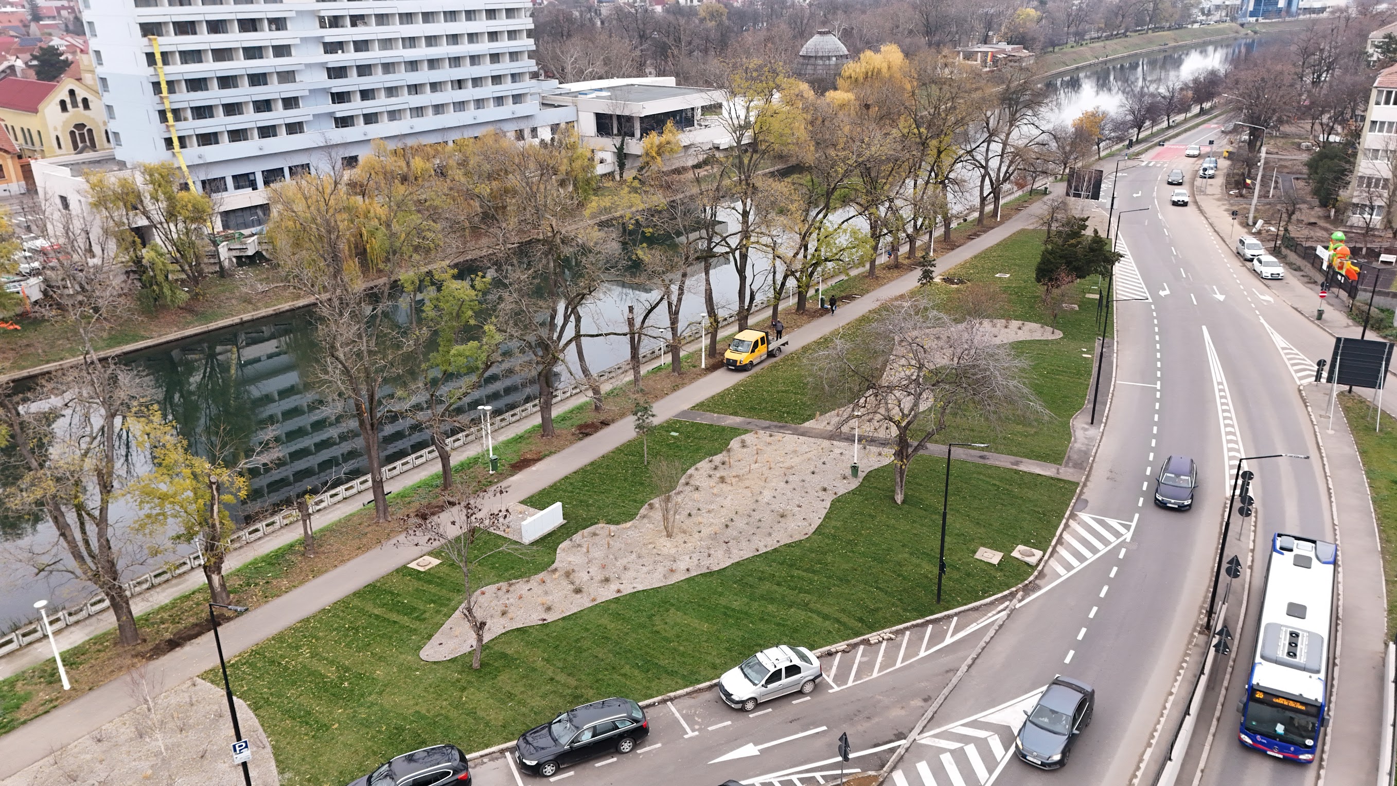 DJI_20251202112923_0170_D