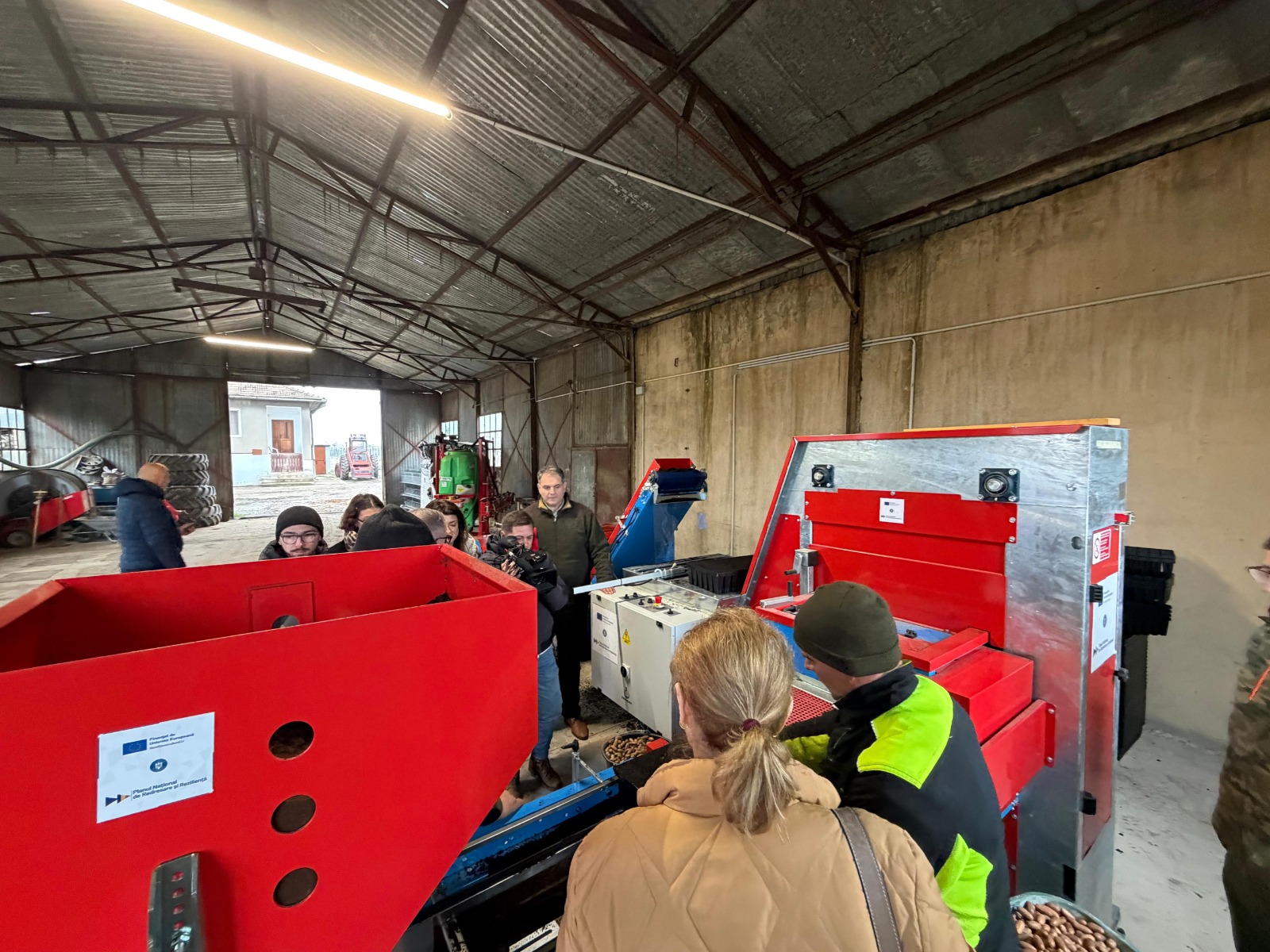 WhatsApp Image 2025-12-02 at 19.47.13