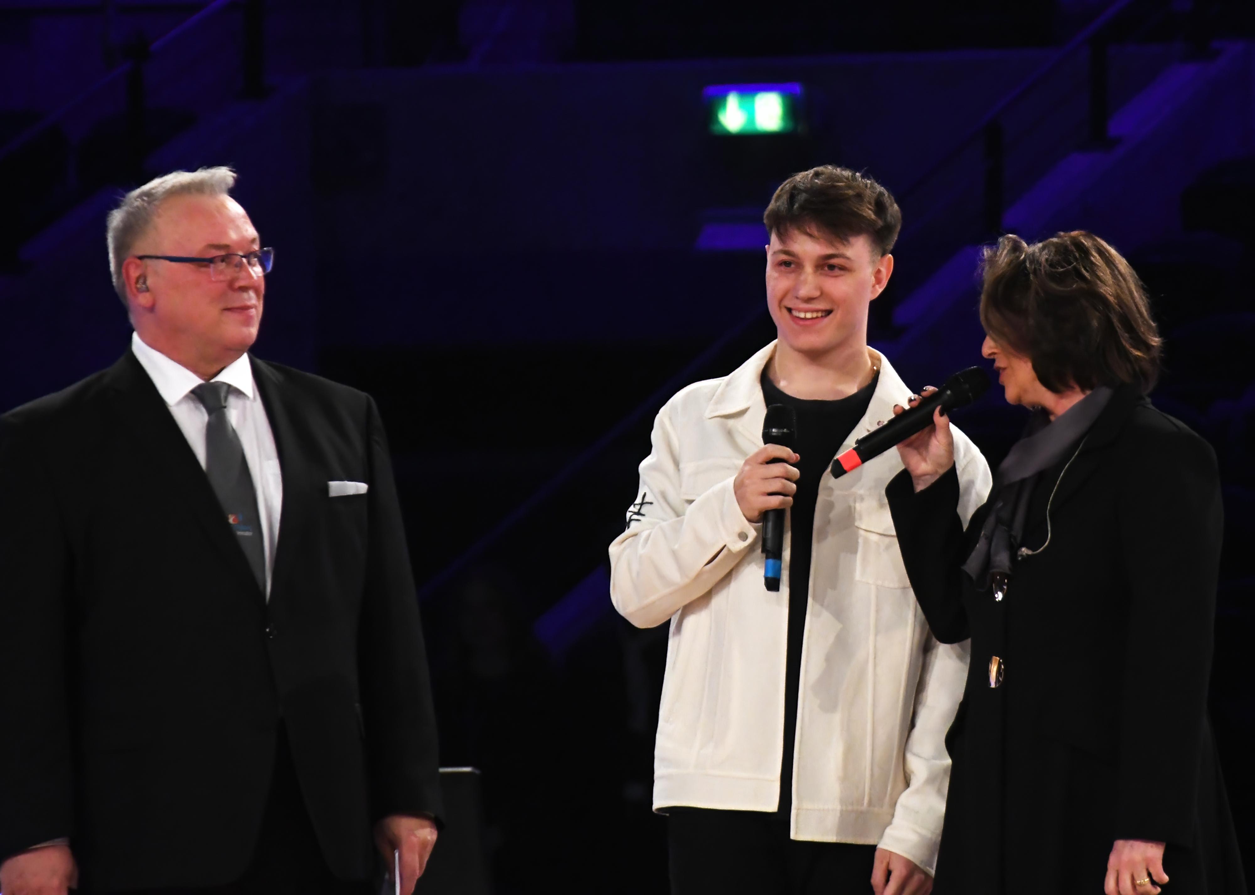 WhatsApp Image 2025-12-08 at 18.47.45 (1)