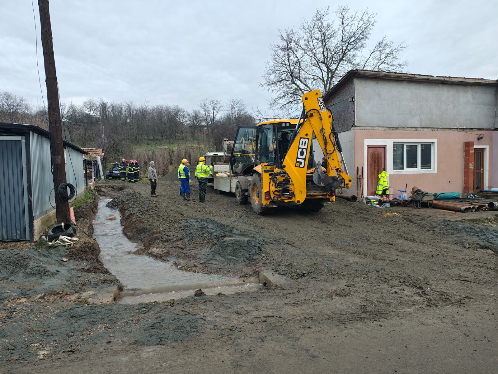 WhatsApp Image 2025-12-09 at 15.20.50