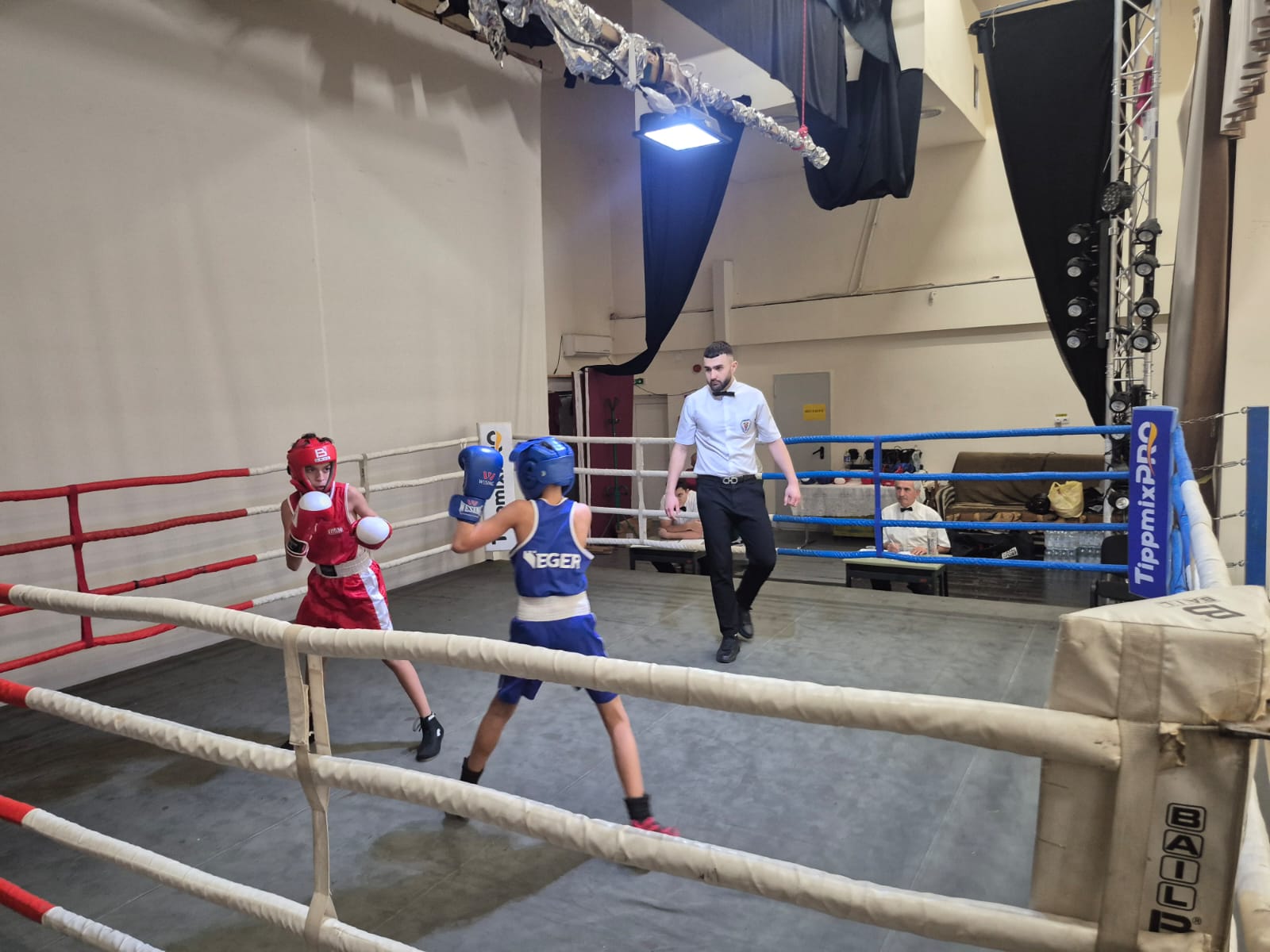 WhatsApp Image 2025-12-08 at 15.33.50