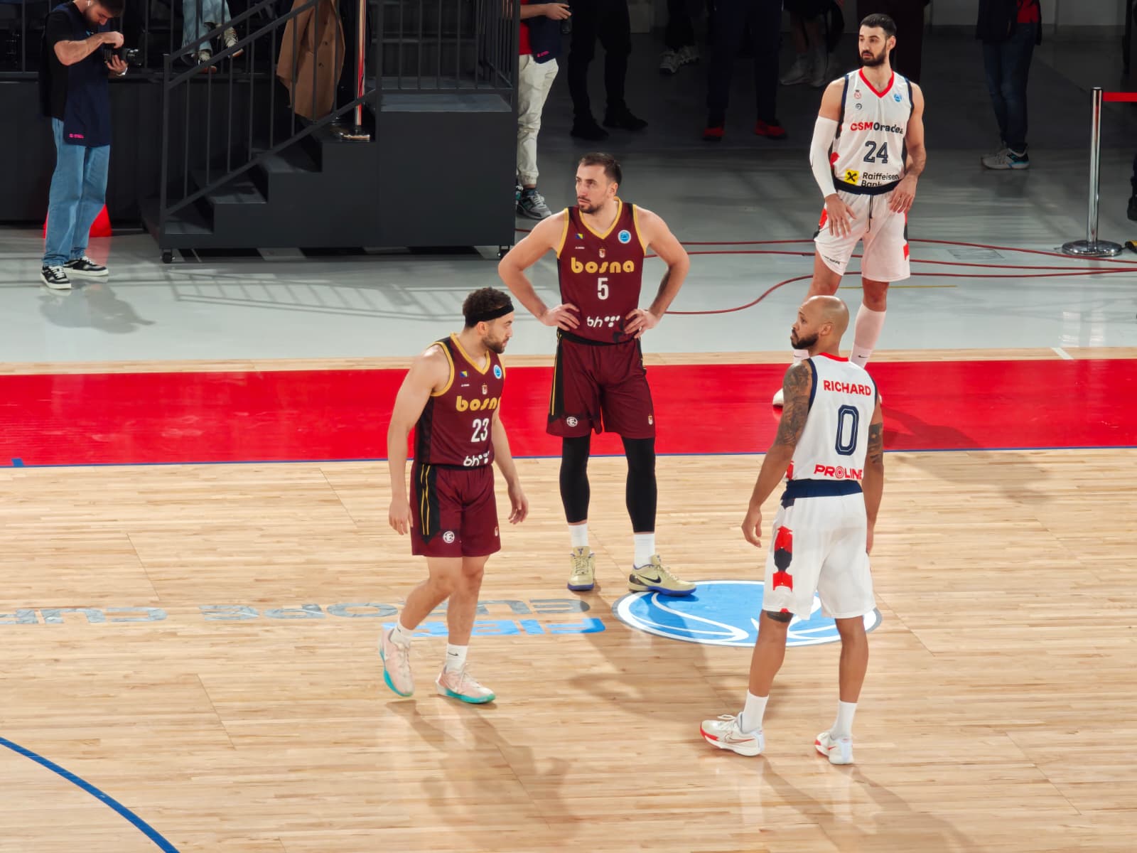 WhatsApp Image 2025-12-10 at 19.06.13